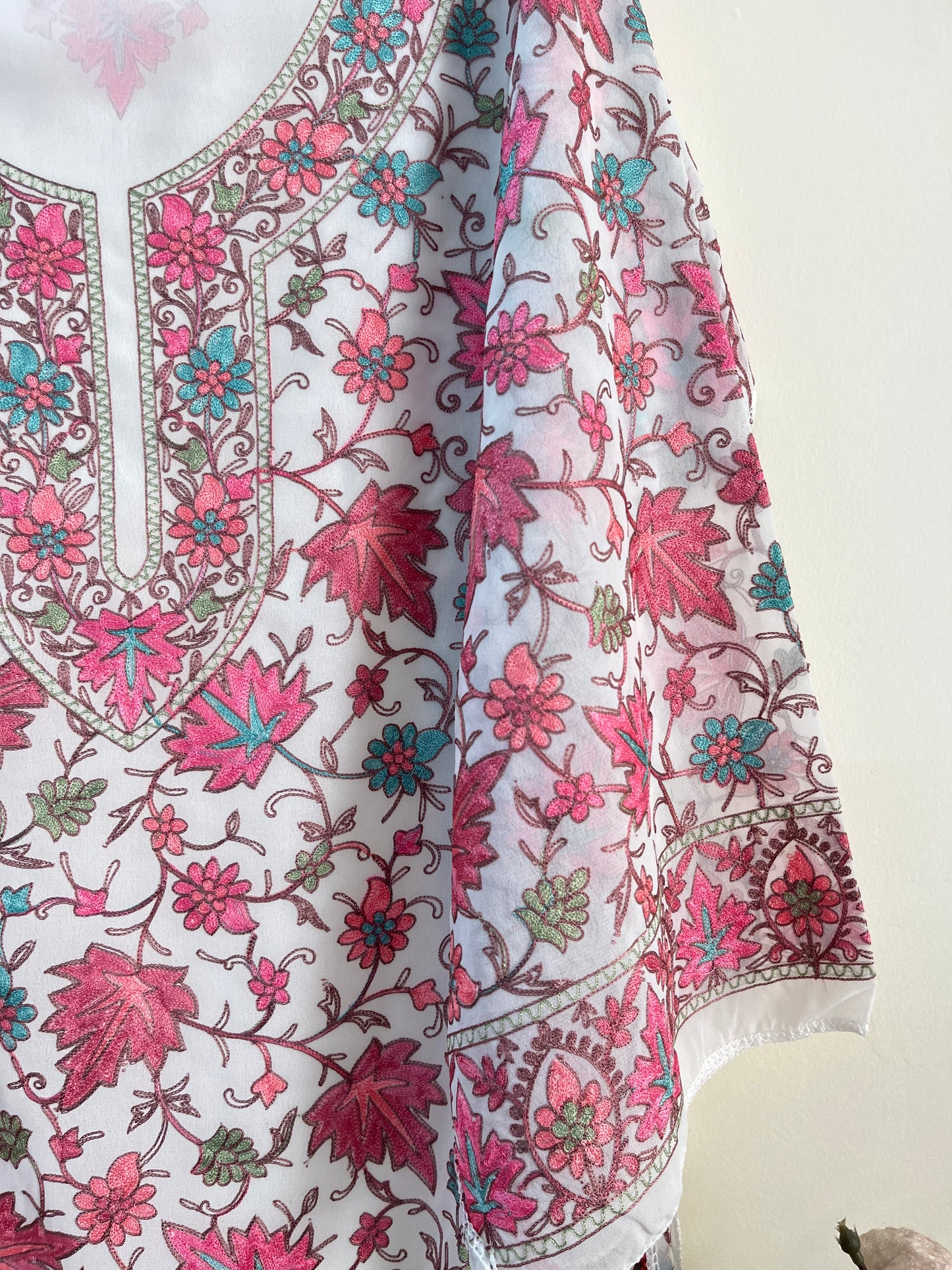 Georgette Aari Embroidered Unstitched Kurta