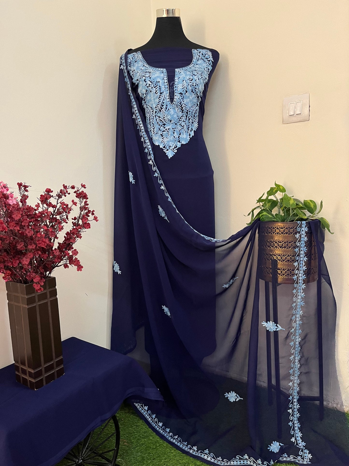 Navy blue Georgette 3 Pc Aari Embroidered Suit Set