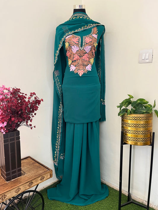 Green Georgette 3 Pc Aari Embroidered Suit Set
