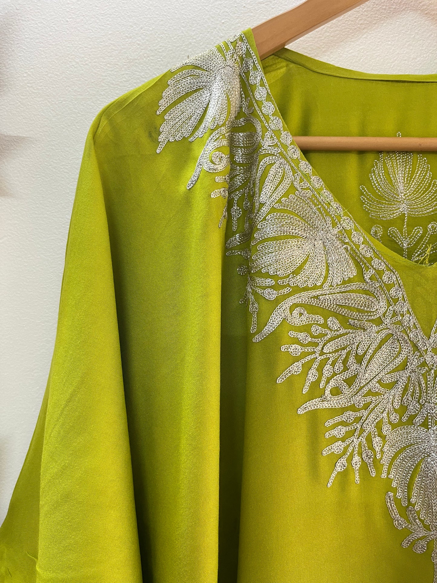 Neon Green Rayon Cotton Kashmiri Tilla Kaftan