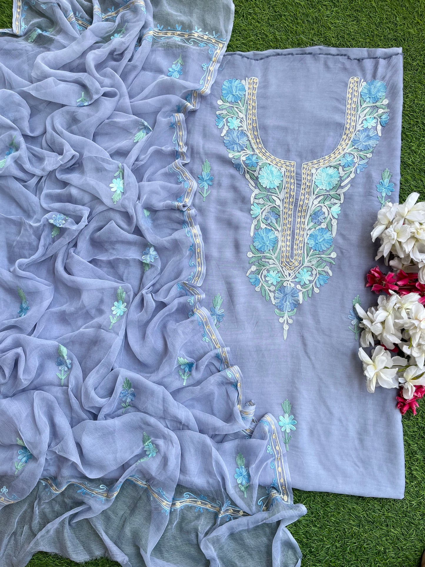 English Grey Muslin Cotton Jaal Sleeves Kashmiri 3pc Suit