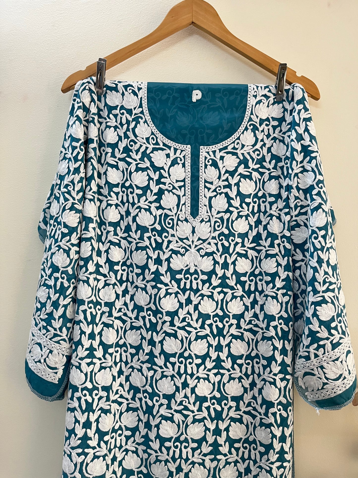 Georgette Front Back Jaal Kashmiri Semi Stitched Kurta