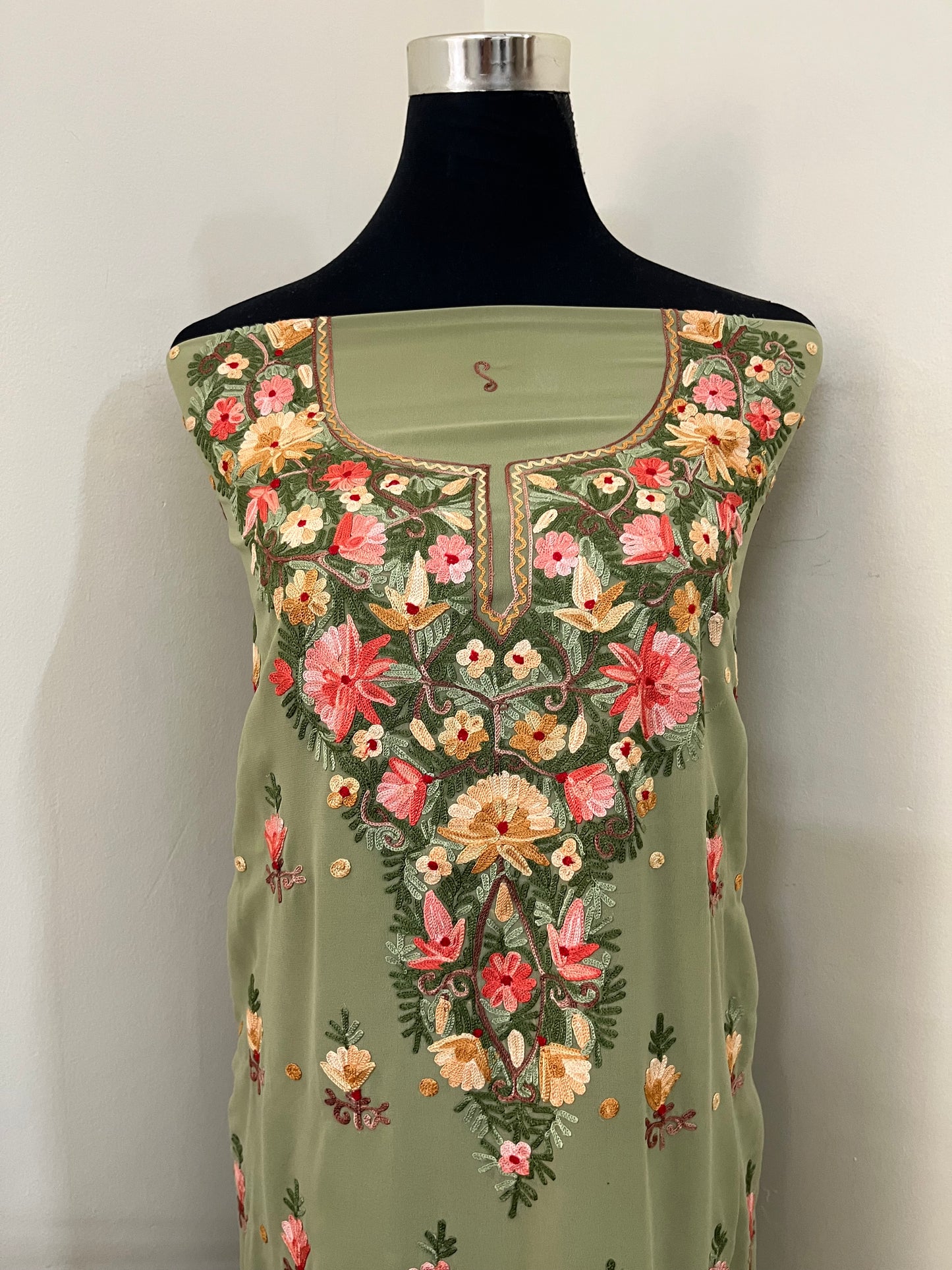 Pastel Green Georgette Kashmiri Kurta Material