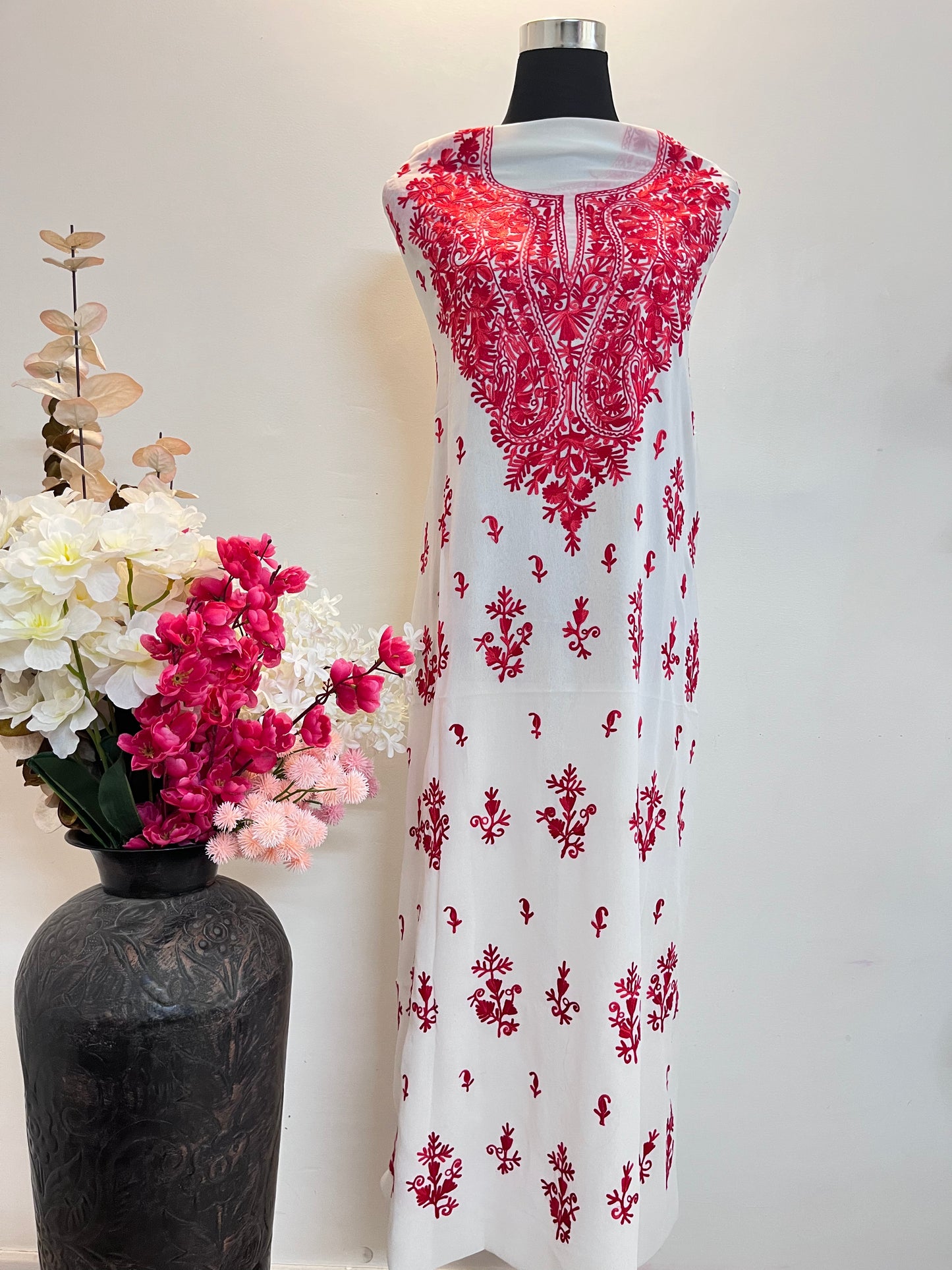 Off-White (Red) Georgette Kashmiri Kurta Material