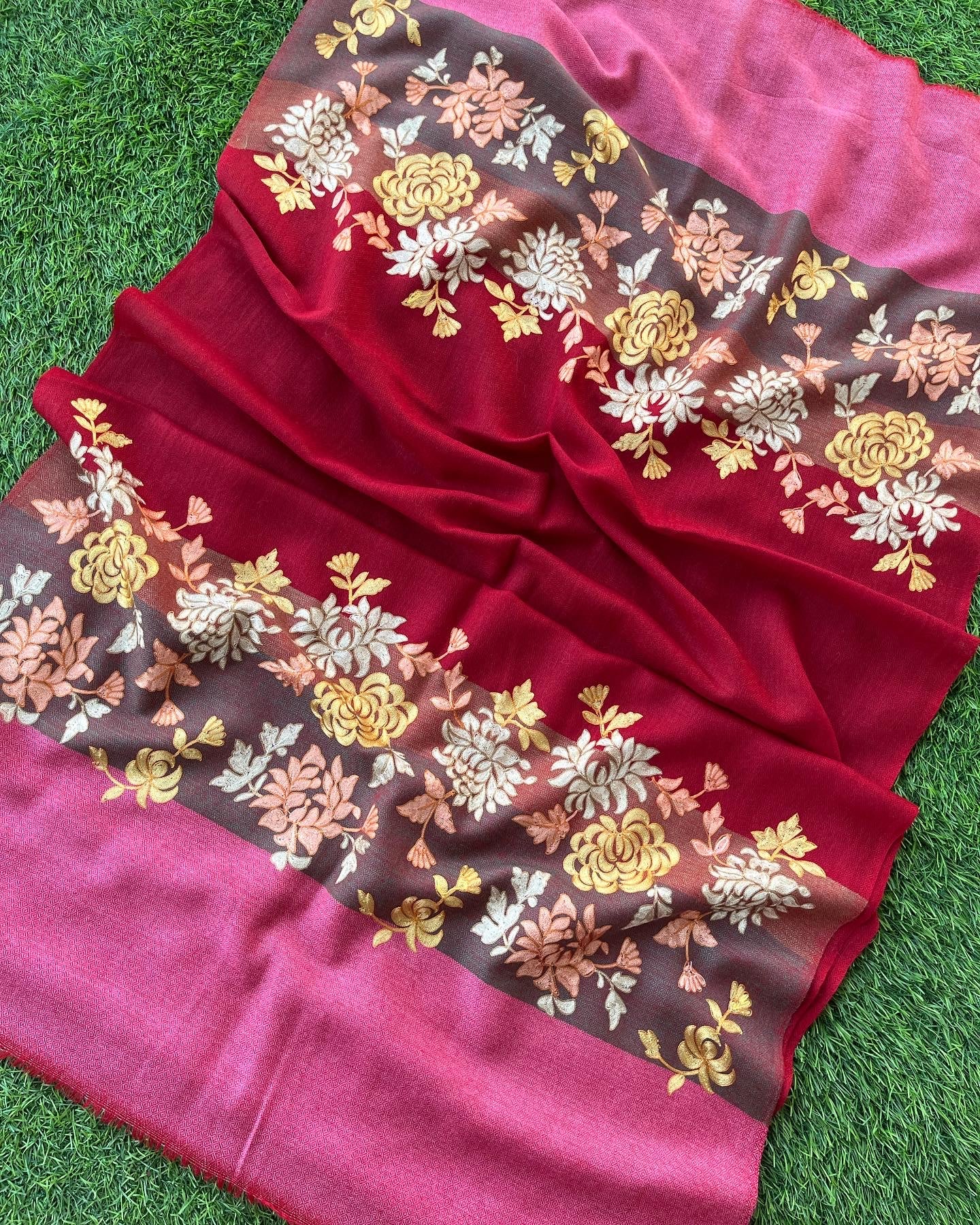 Reddish Maroon Fine Wool Kashmiri Embroidered stole