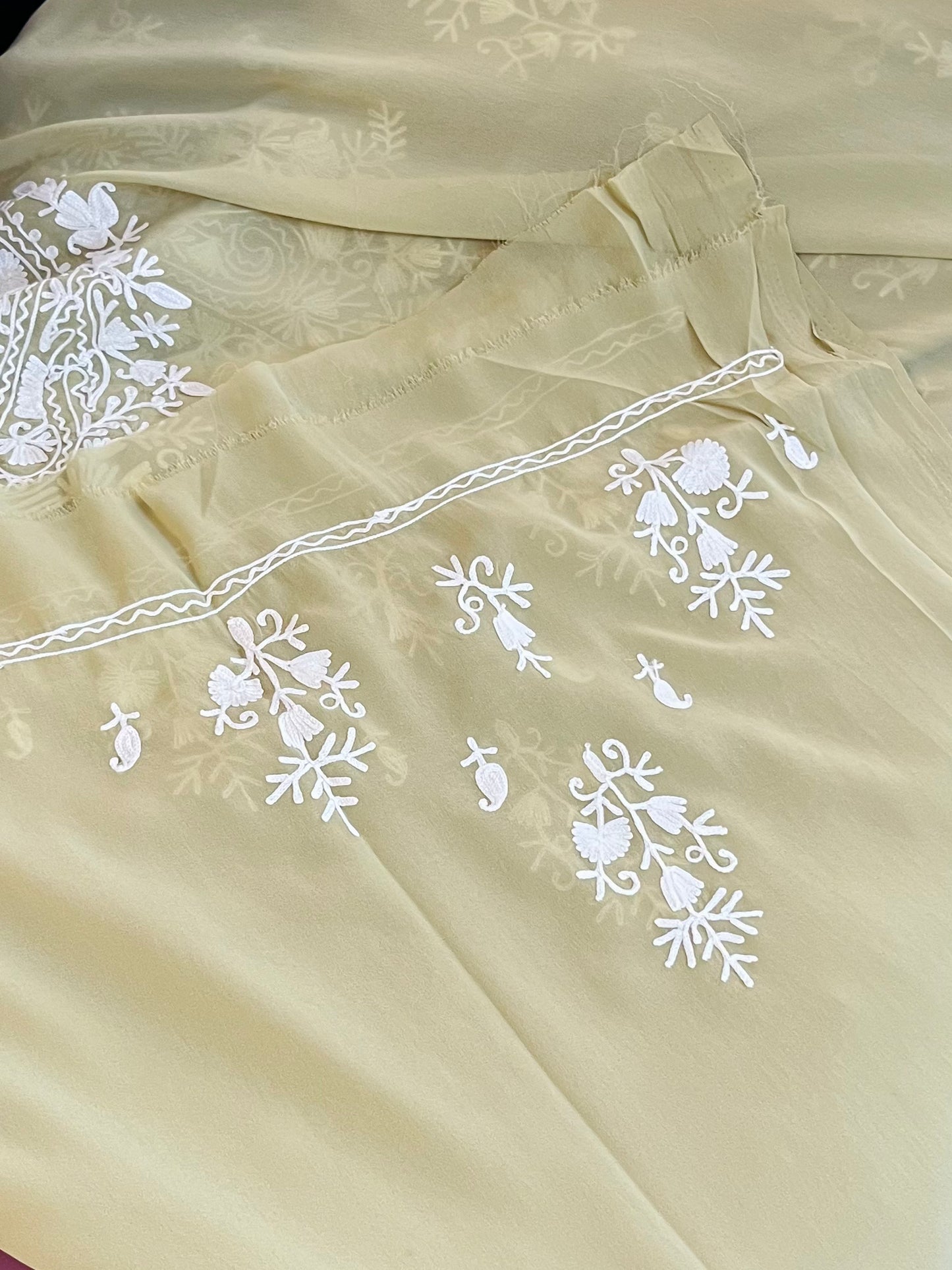 Pistachio Green Georgette Kashmiri Kurta Material