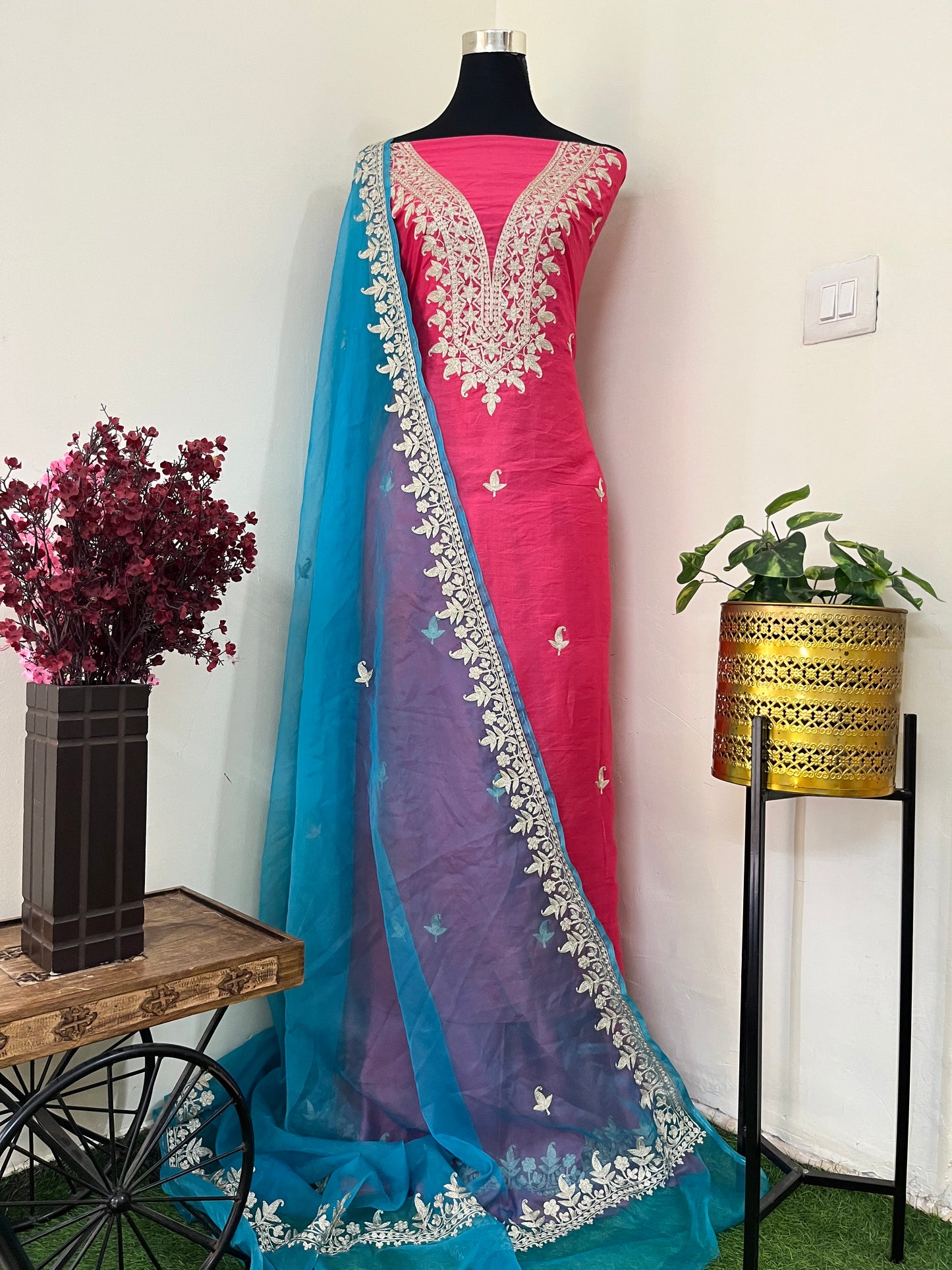 Fuchsia Pink Chanderi Silk Kashmiri Suit