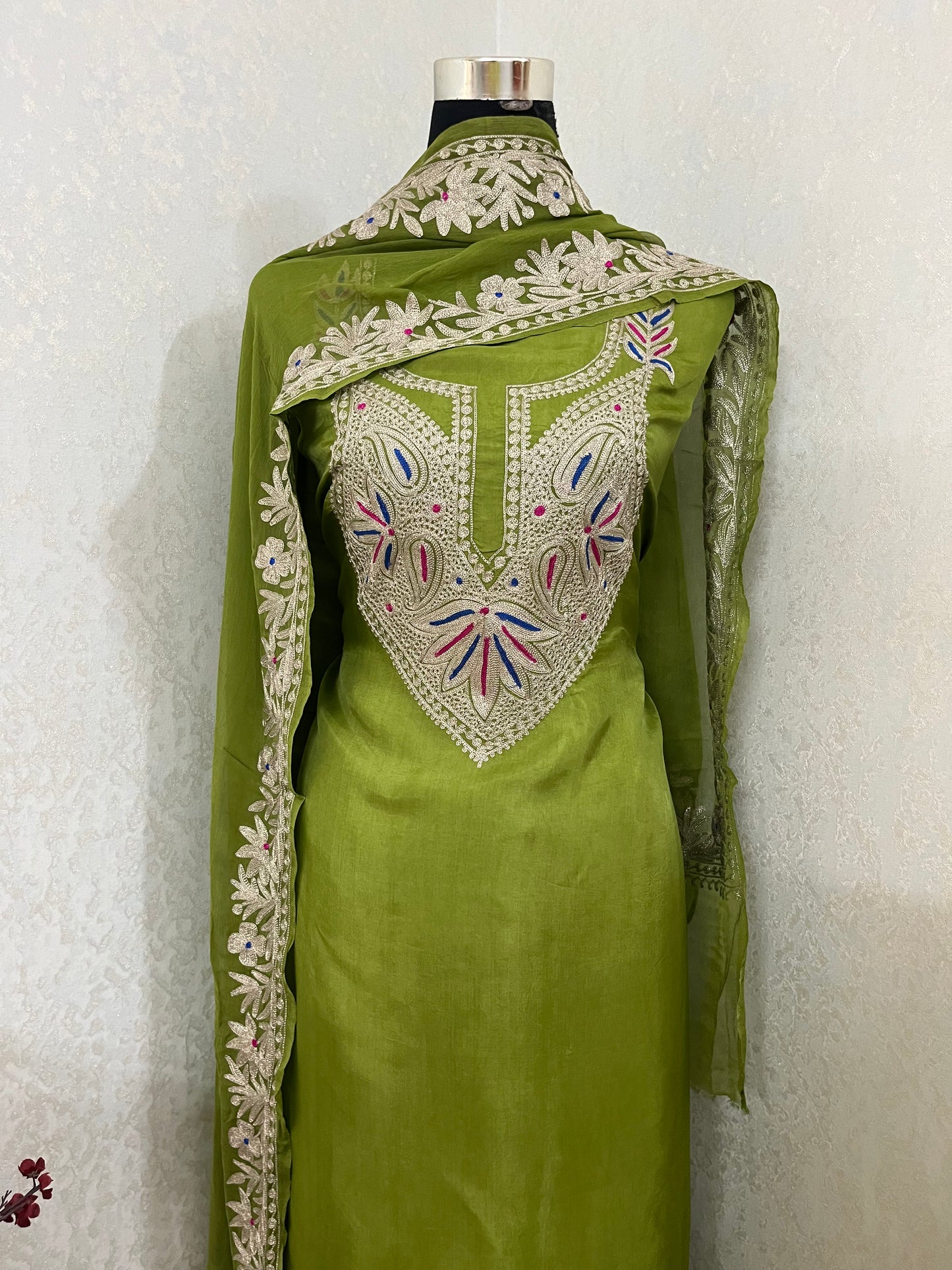 Green Opada Silk Kashmiri Suits