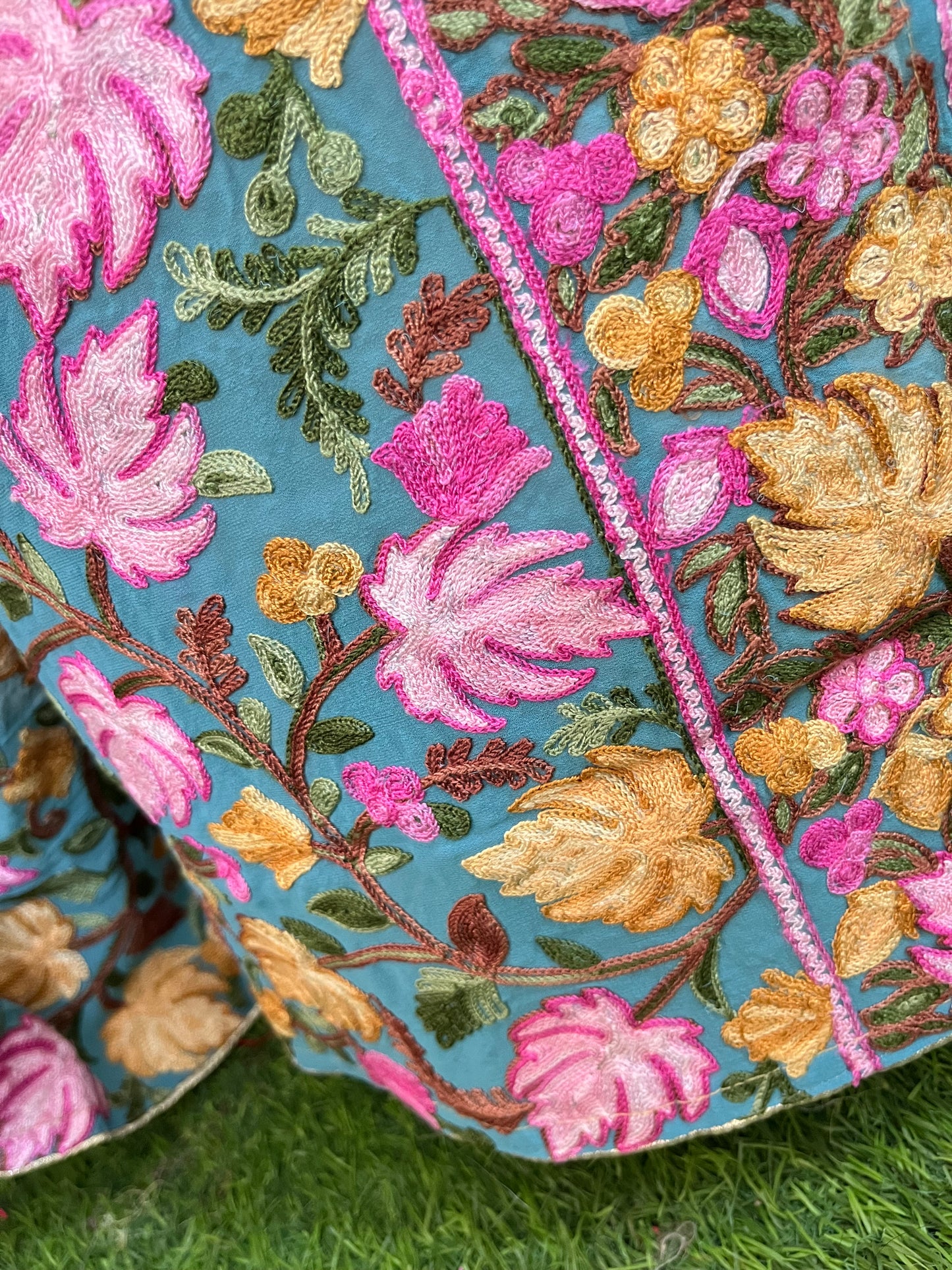 Kashmiri Georgette Odhni