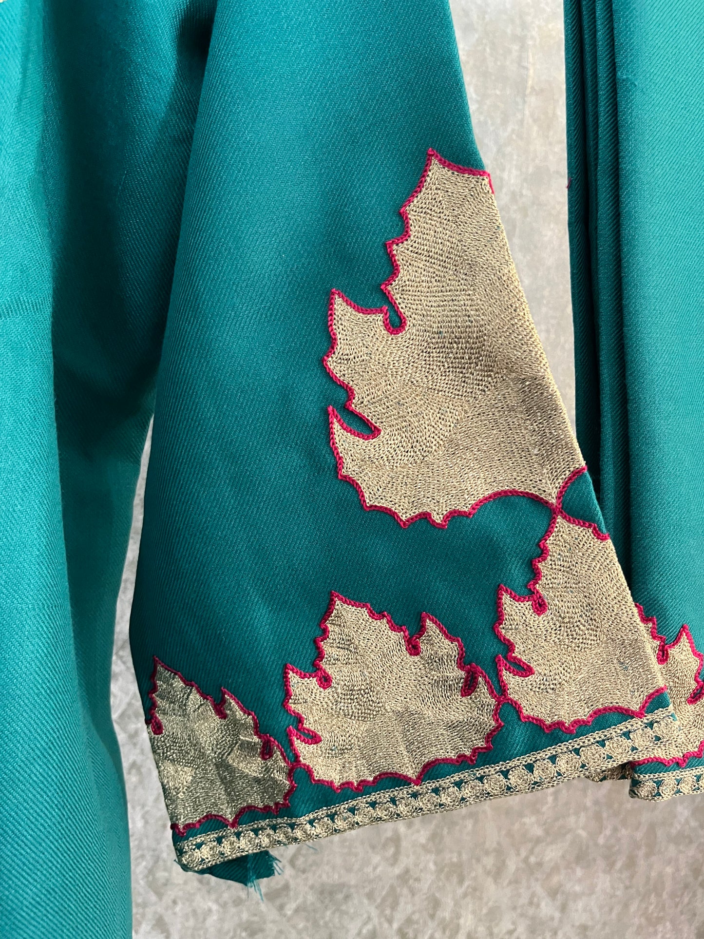 Green Woollen Kashmiri Co-Ord Set ( Size 44)