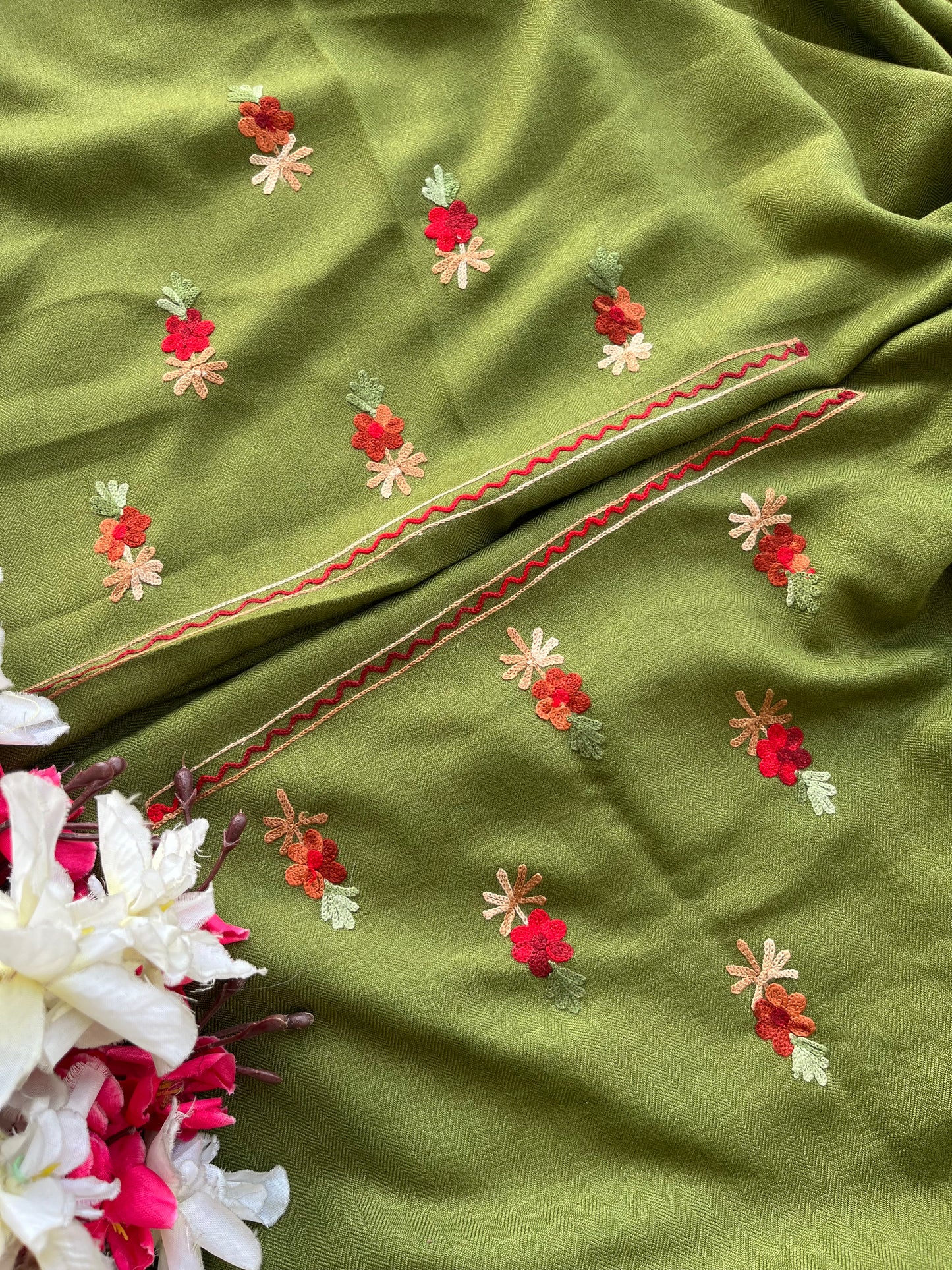 Heena Green Woollen Aari Embroidered 3pc suit