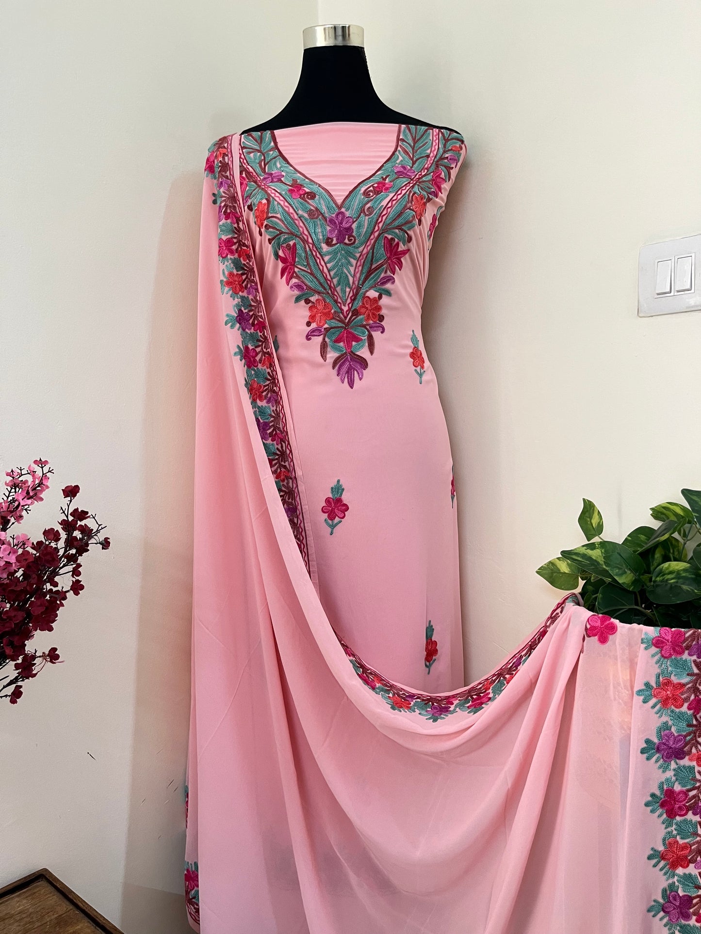 Soft Pink Georgette 3 Pc Kashmiri Suit