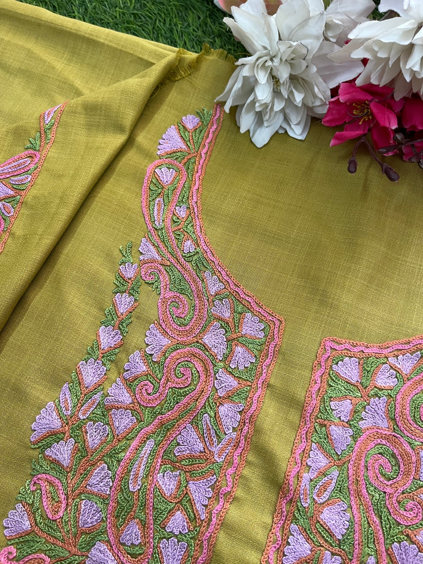 Heena Green Cotton Two Piece Suit (Hand Embroidered)