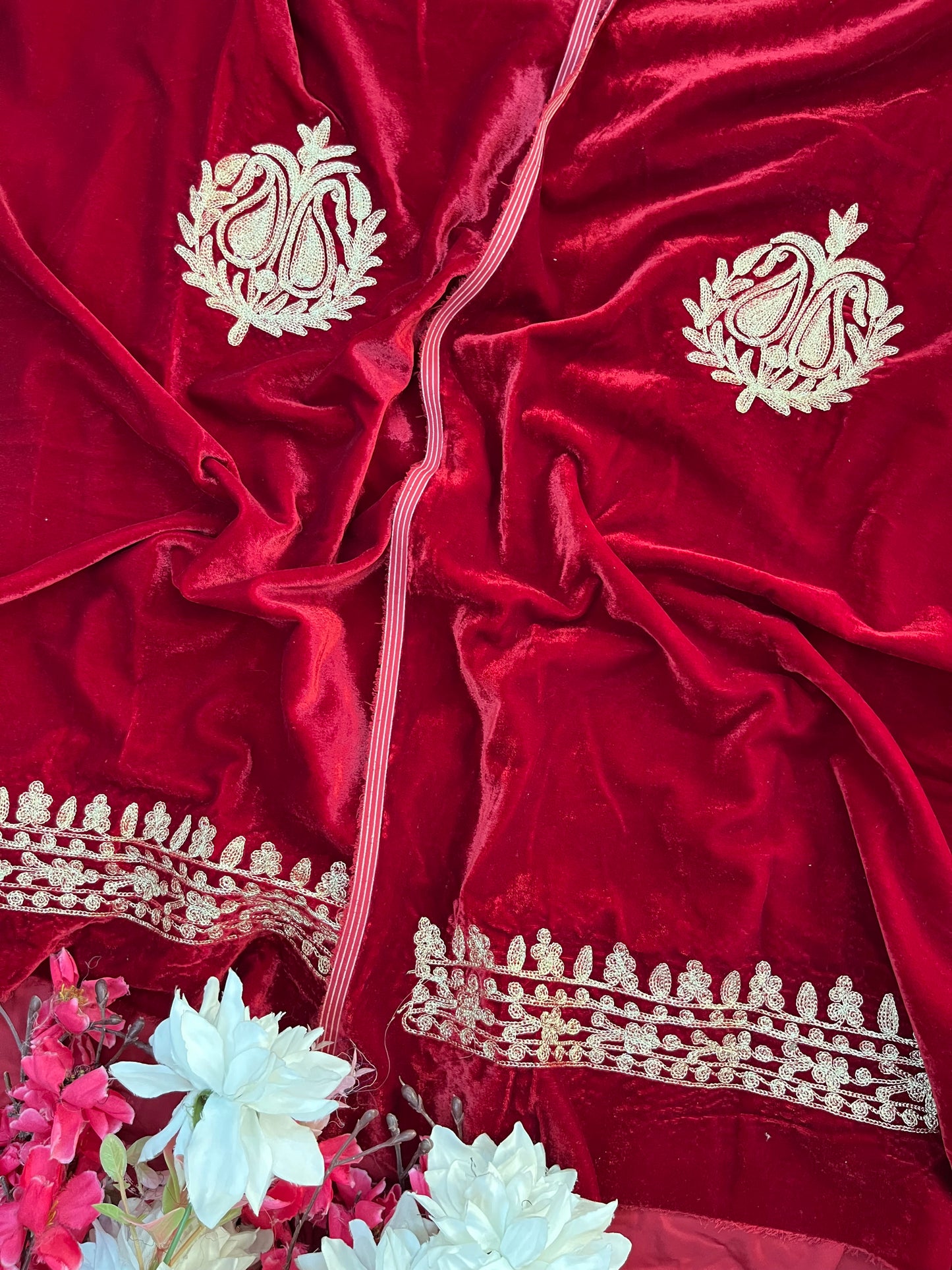 Maroon Tilla Embroidered Velvet 2pc Suit Material