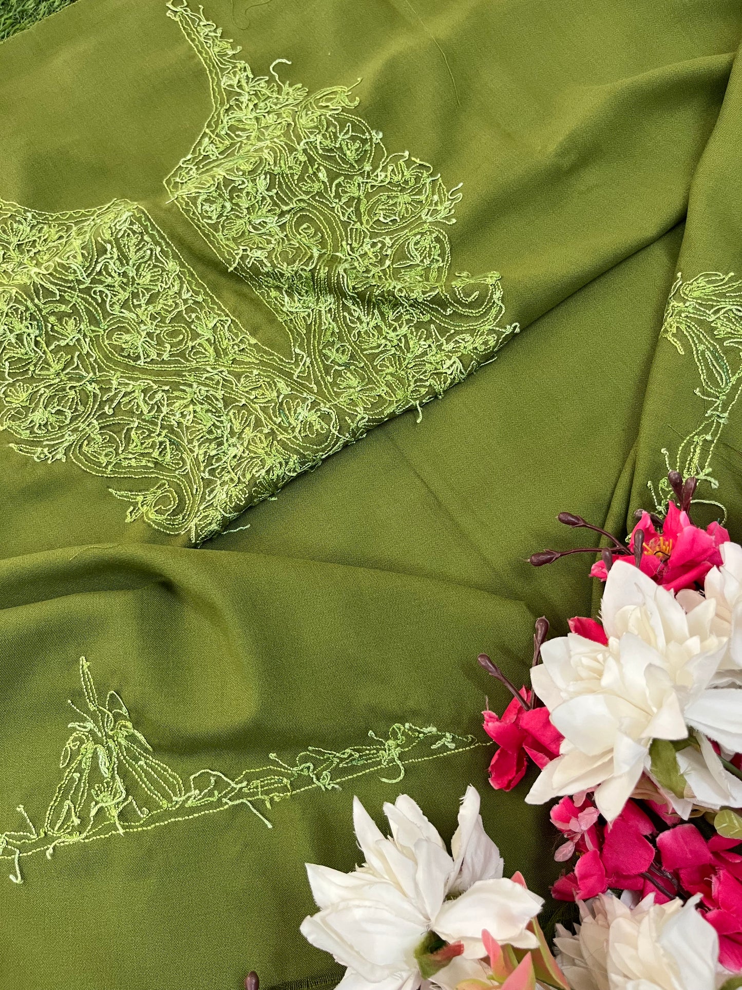 Heena Green Cotton Two Piece Suit (Hand Embroidered)