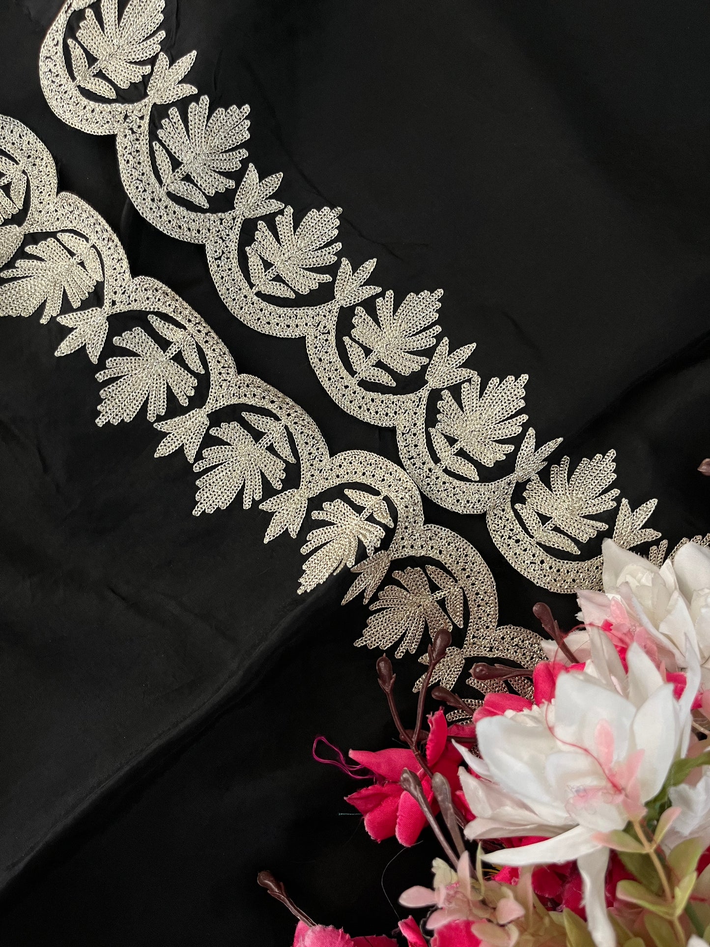 Black Sanam’ Silk Tilla Kashmiri Suit