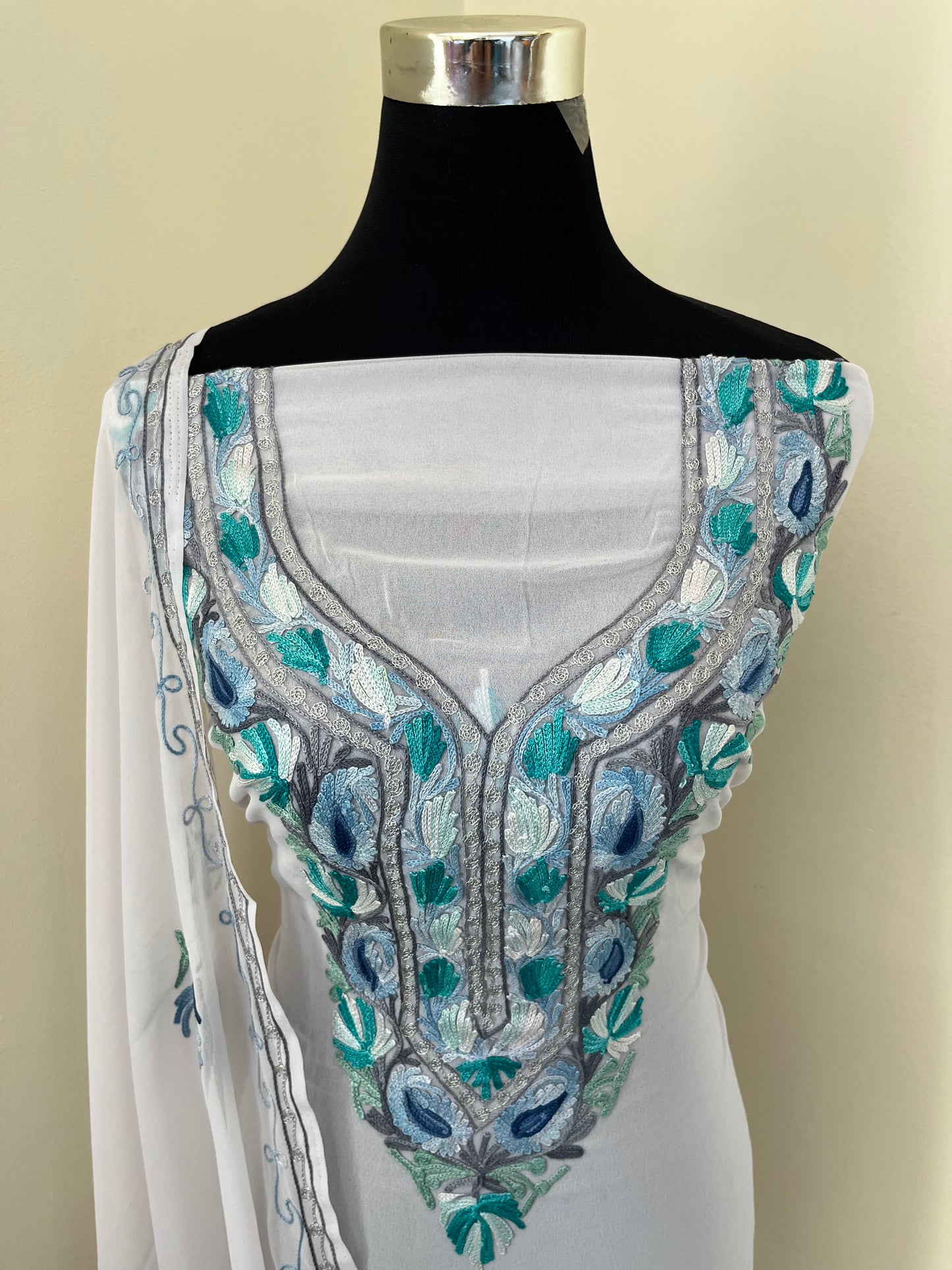 White Georgette Shirt and Dupatta Aari Embroidered Suit