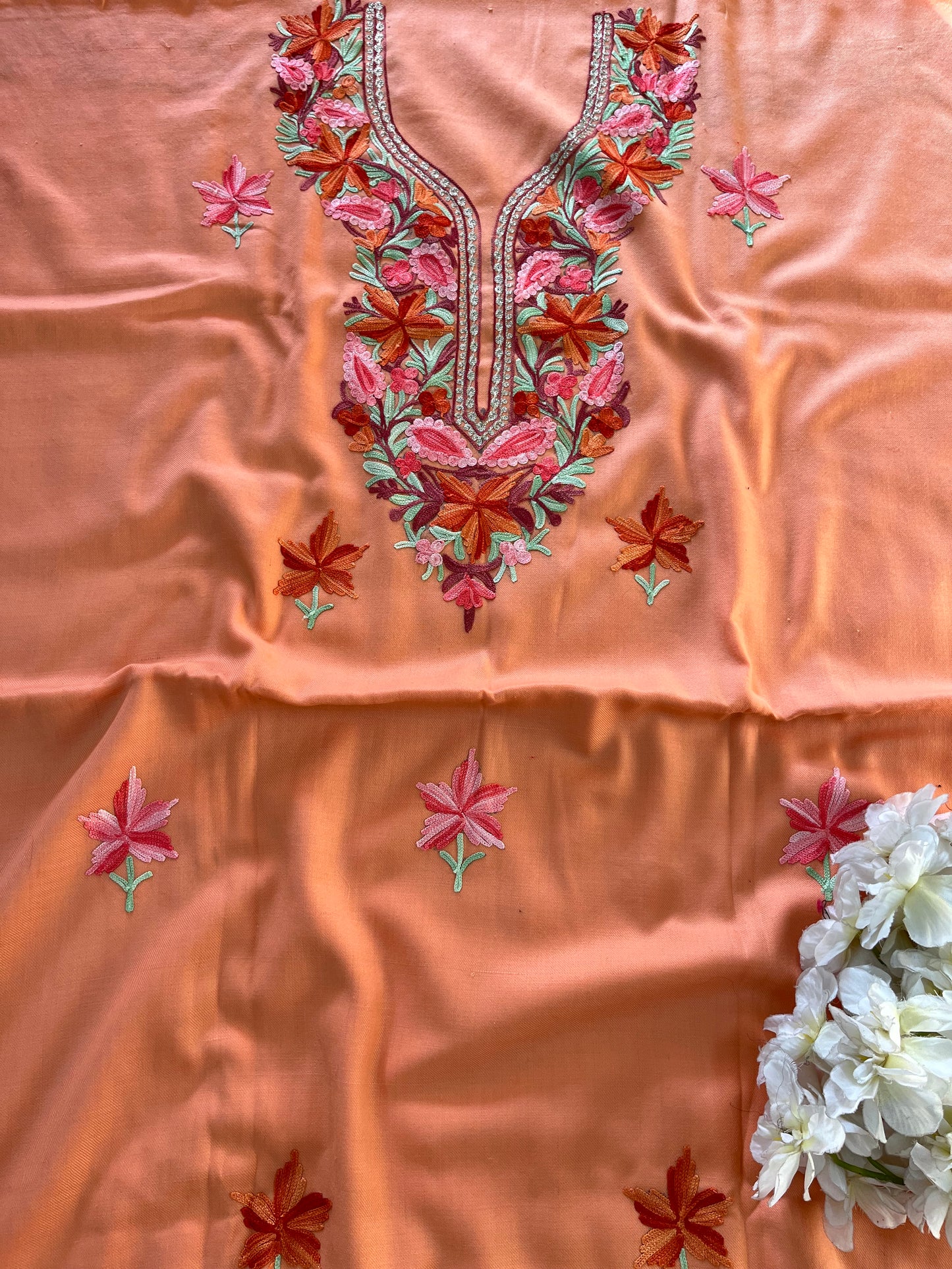 Peach Pure Wool Aari Embroidered 3pc Suit Stole