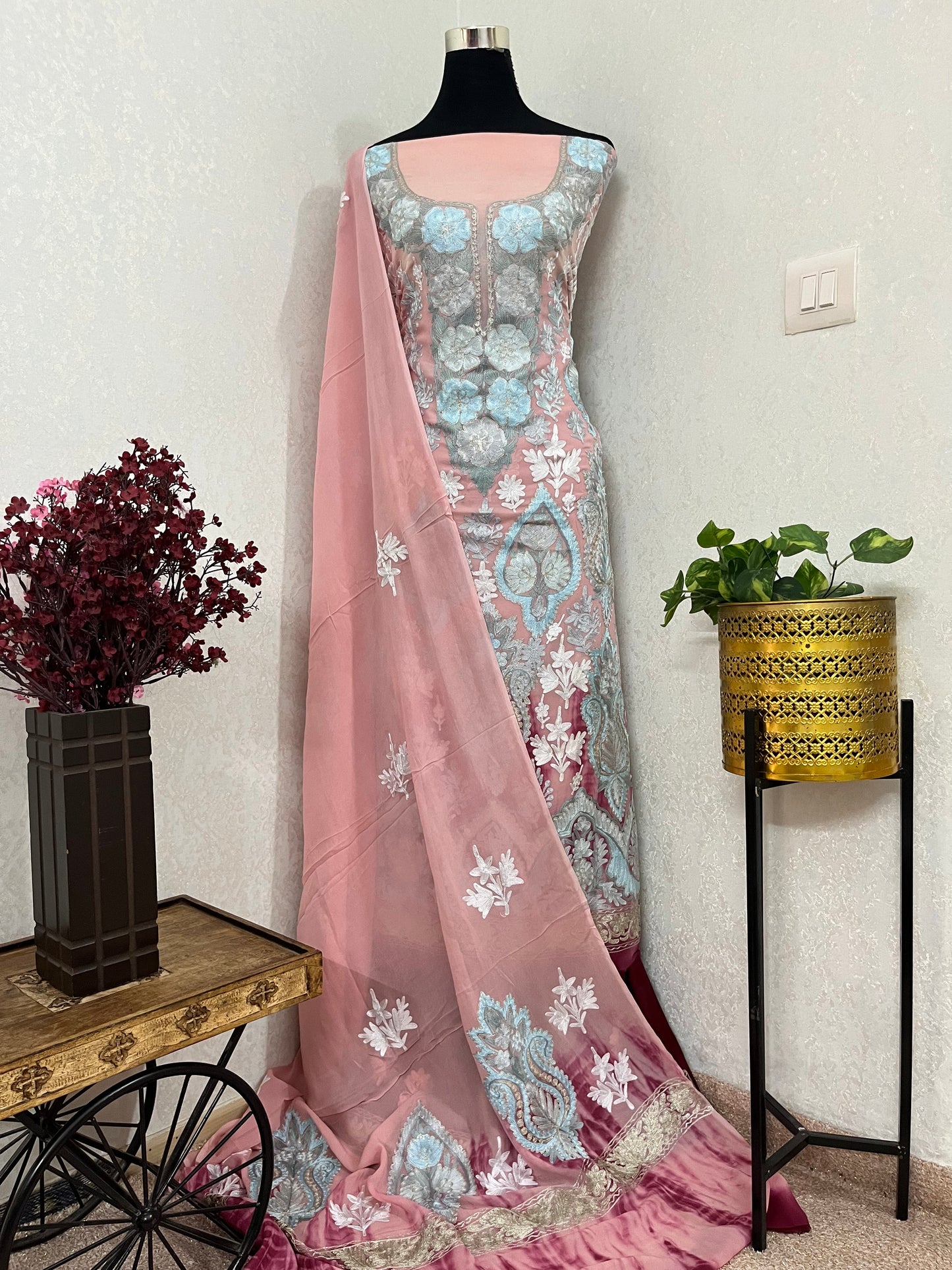 Soft Pink Pure Georgette 3 Pc Aari Embroidered Suit