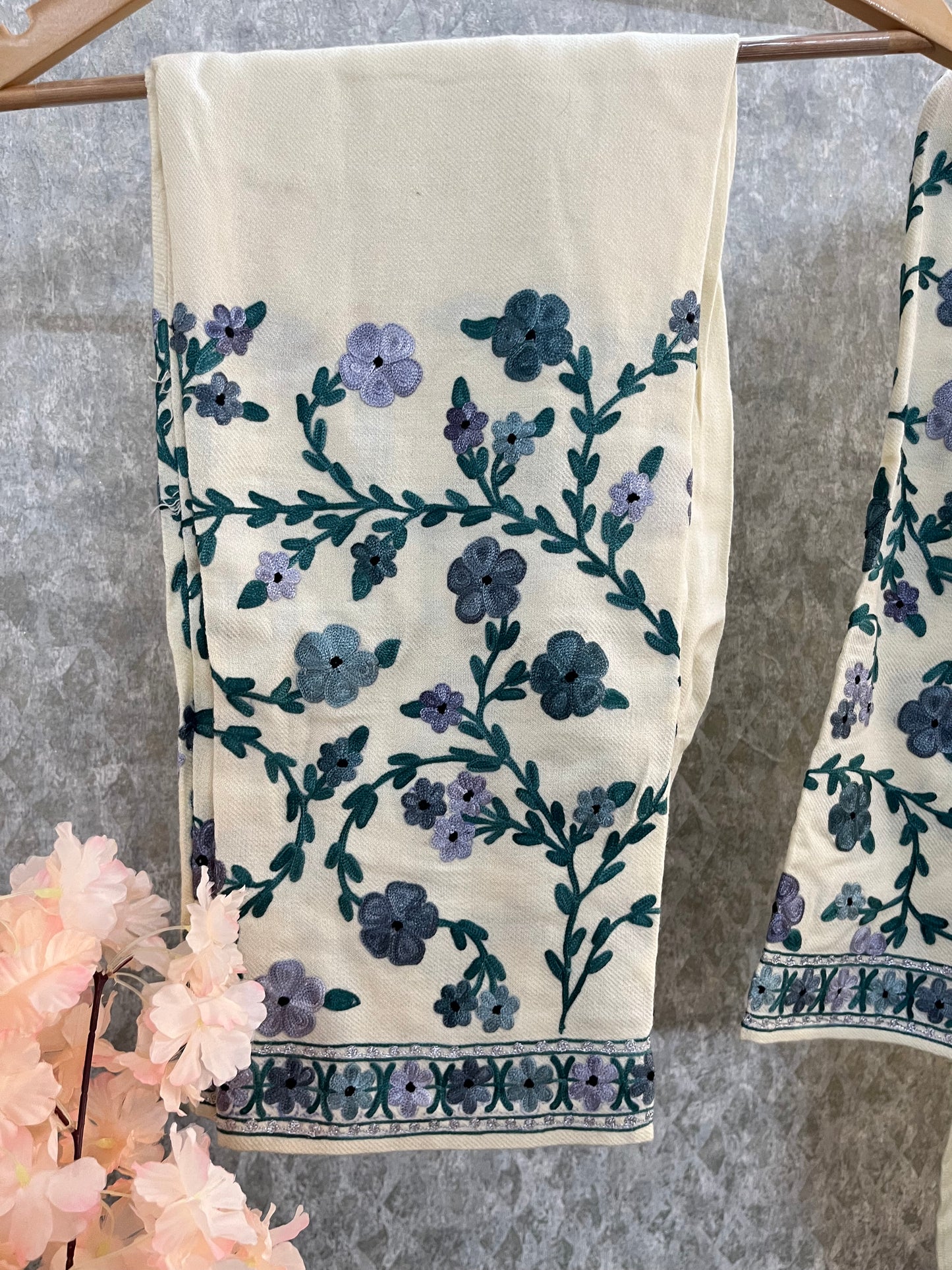 Off White Woollen Kashmiri Co-Ord Set ( Size 40 )