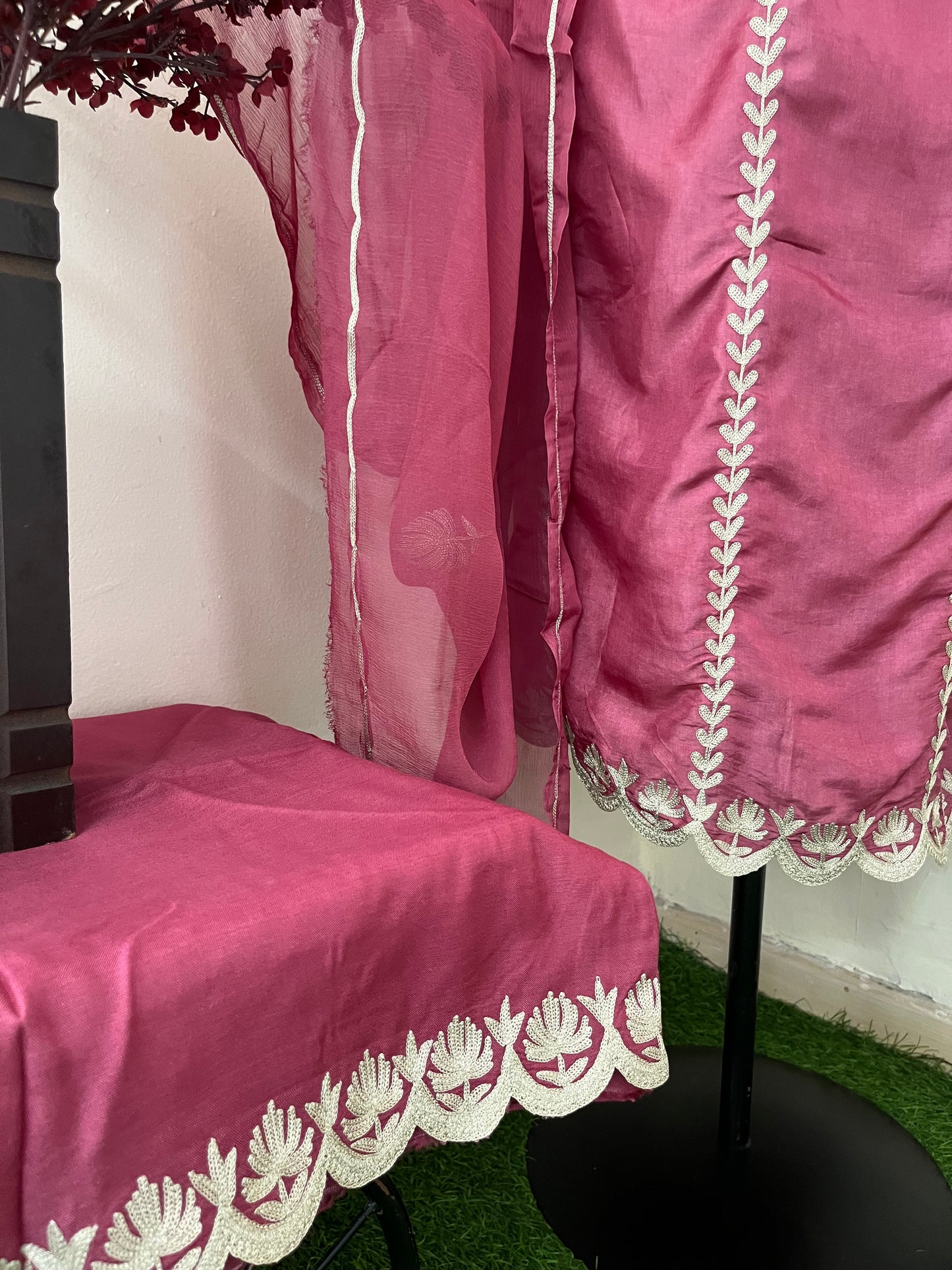 Sanam’ Onion Pink Tilla Embroidered Suit material