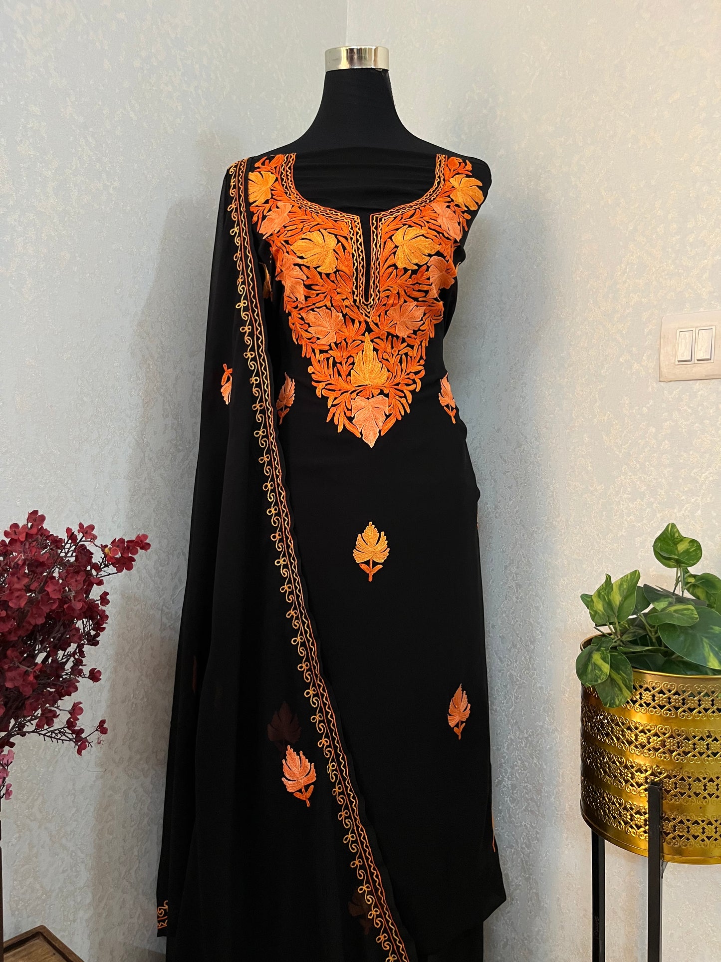 Georgette Black 3 Pc Aari Embroidered Suit Set