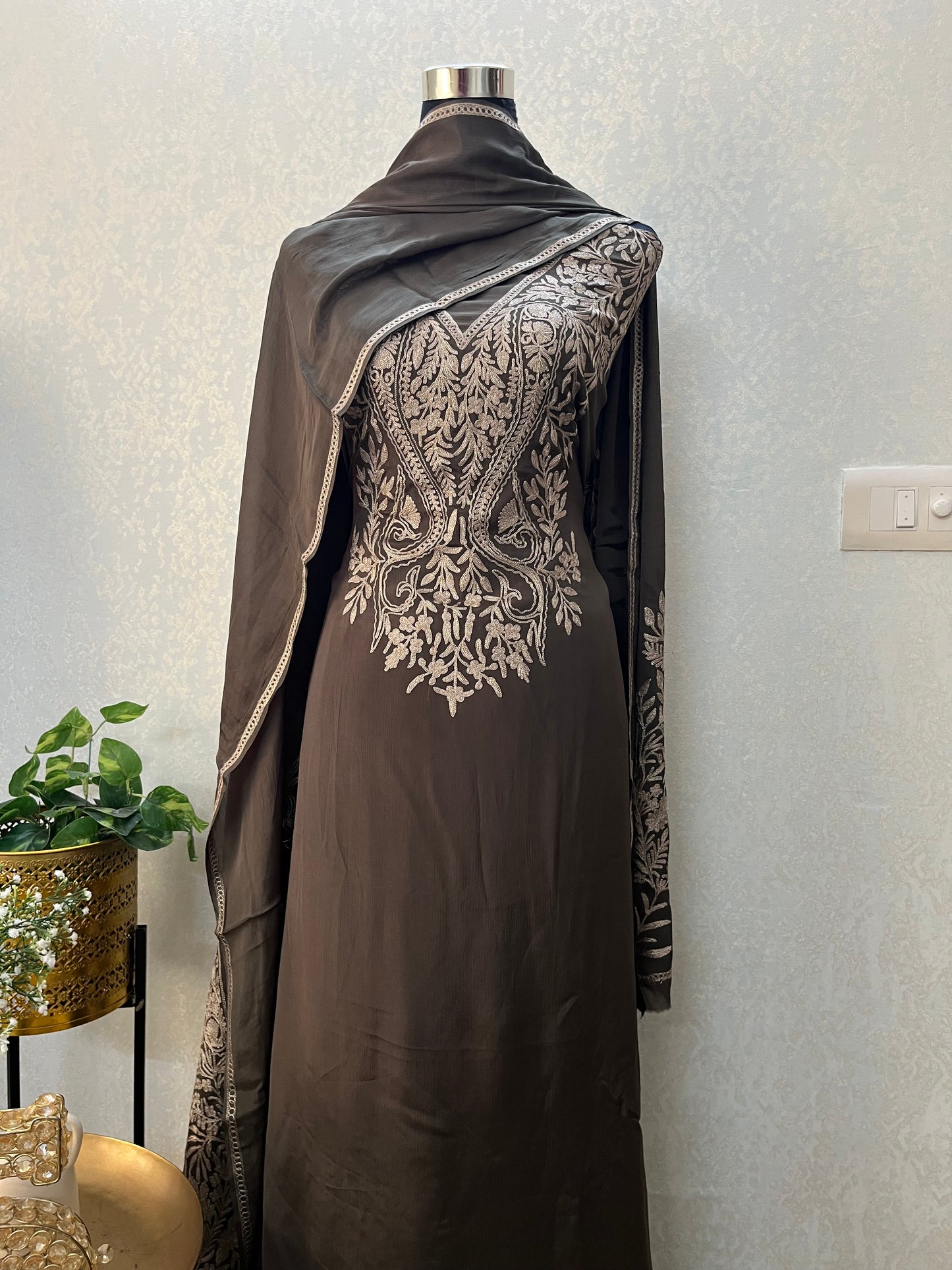 Luxury Pure Chinon Oxidised Tilla Embroidered Kashmiri Suit