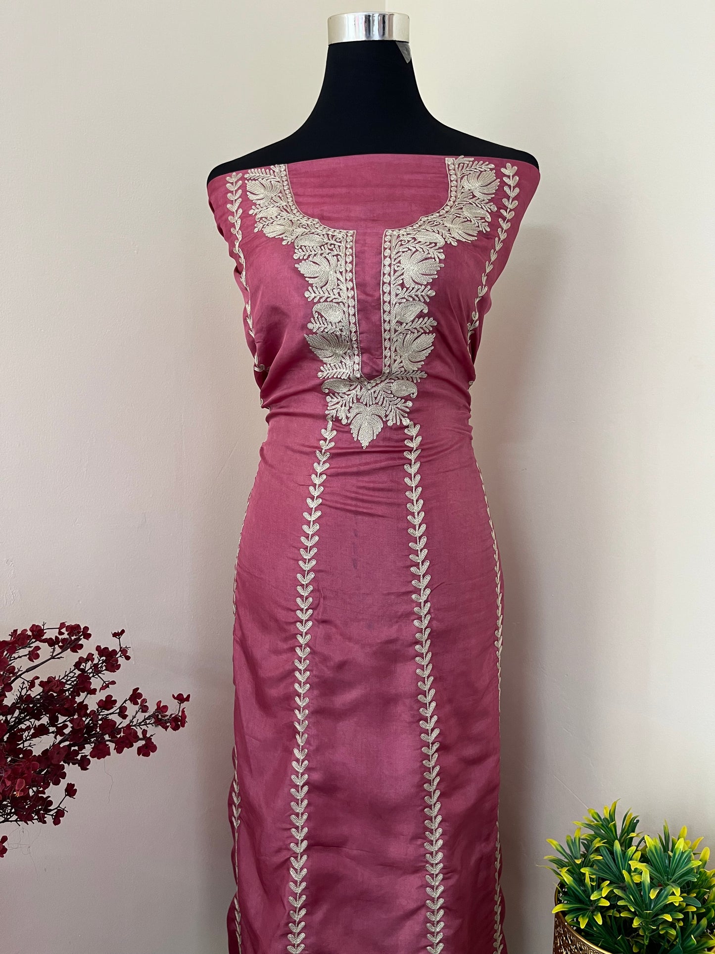 Sanam’ Onion Pink Tilla Embroidered Suit material