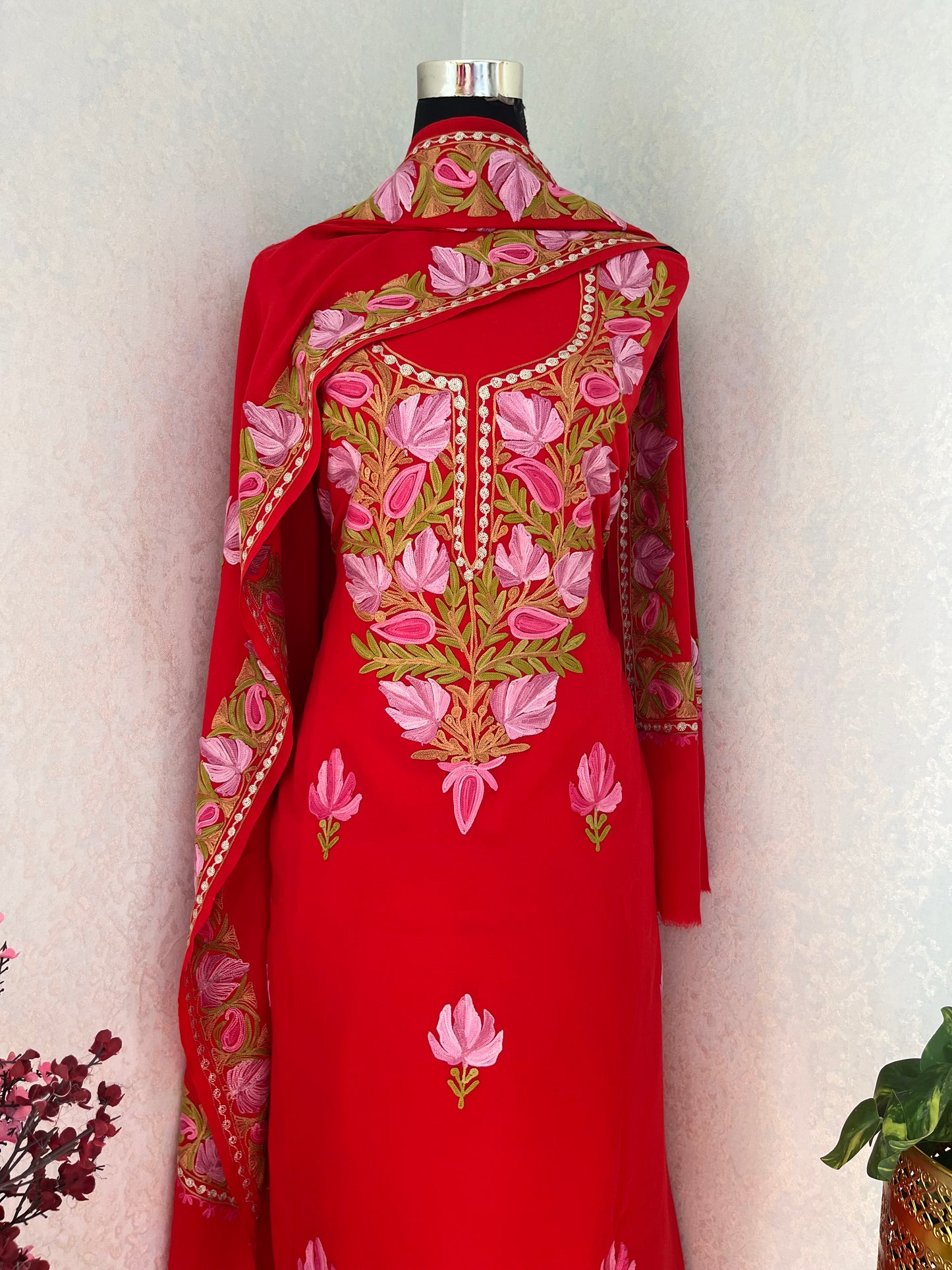 Red Aari Embroidered 3pc Suit Stole