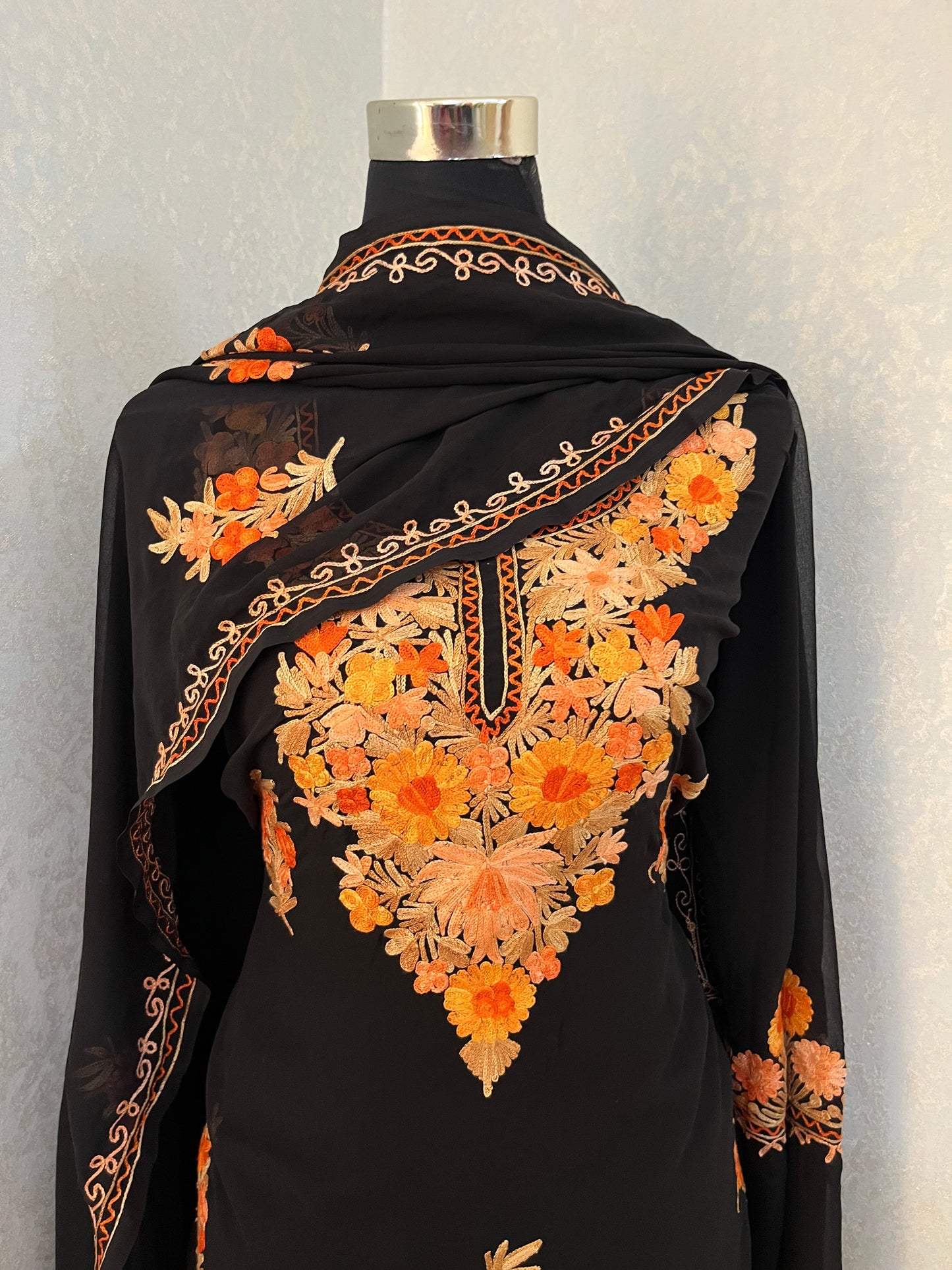 Georgette Black 3 Pc Aari Embroidered Suit Set