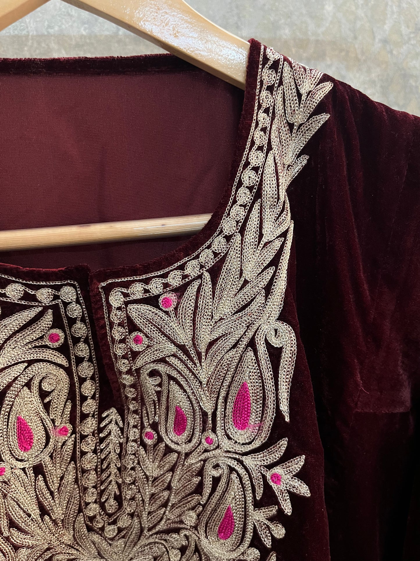 Coke Velvet Tilla Pheran (Size 44)