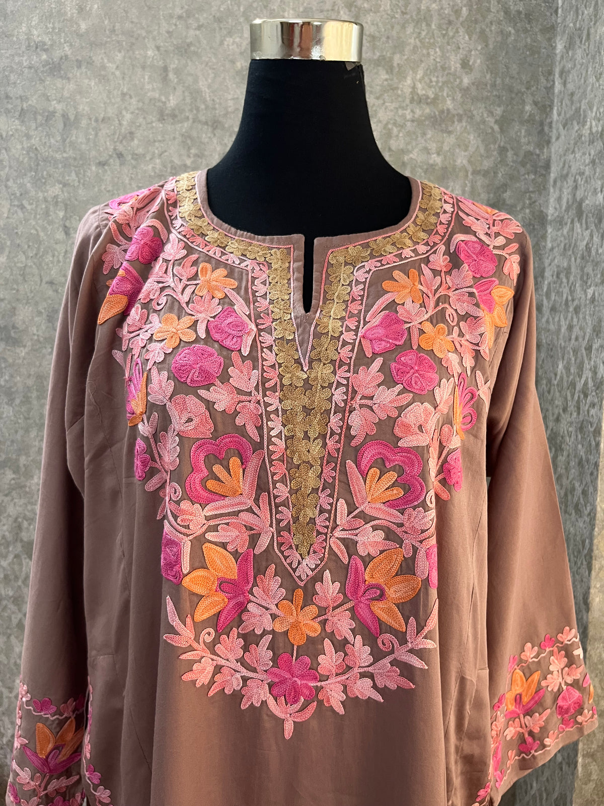 Fuan Cotton Front Jaal Pheran Set  Size(44)