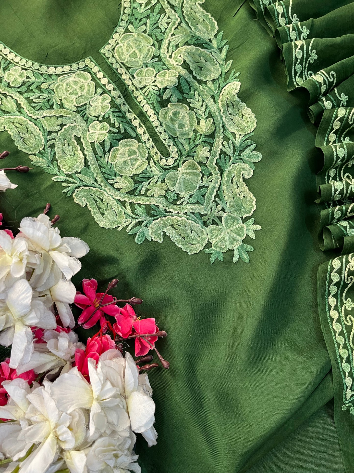 Green Opada Silk Kashmiri Suit