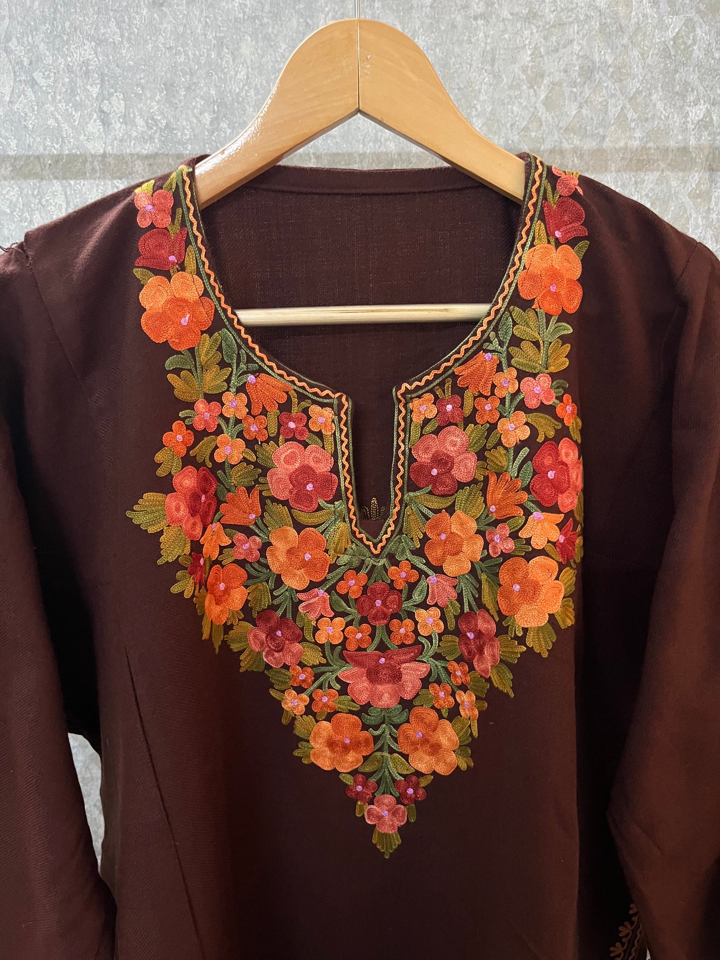 Brown Aari Embroidered Wool Pheran