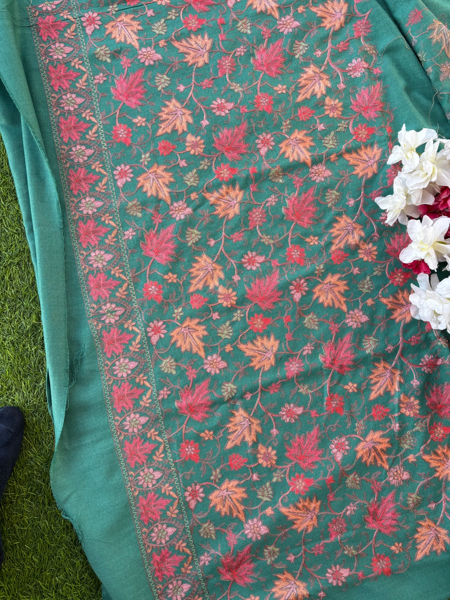 Green Woollen Kashmiri Suit (3pc)