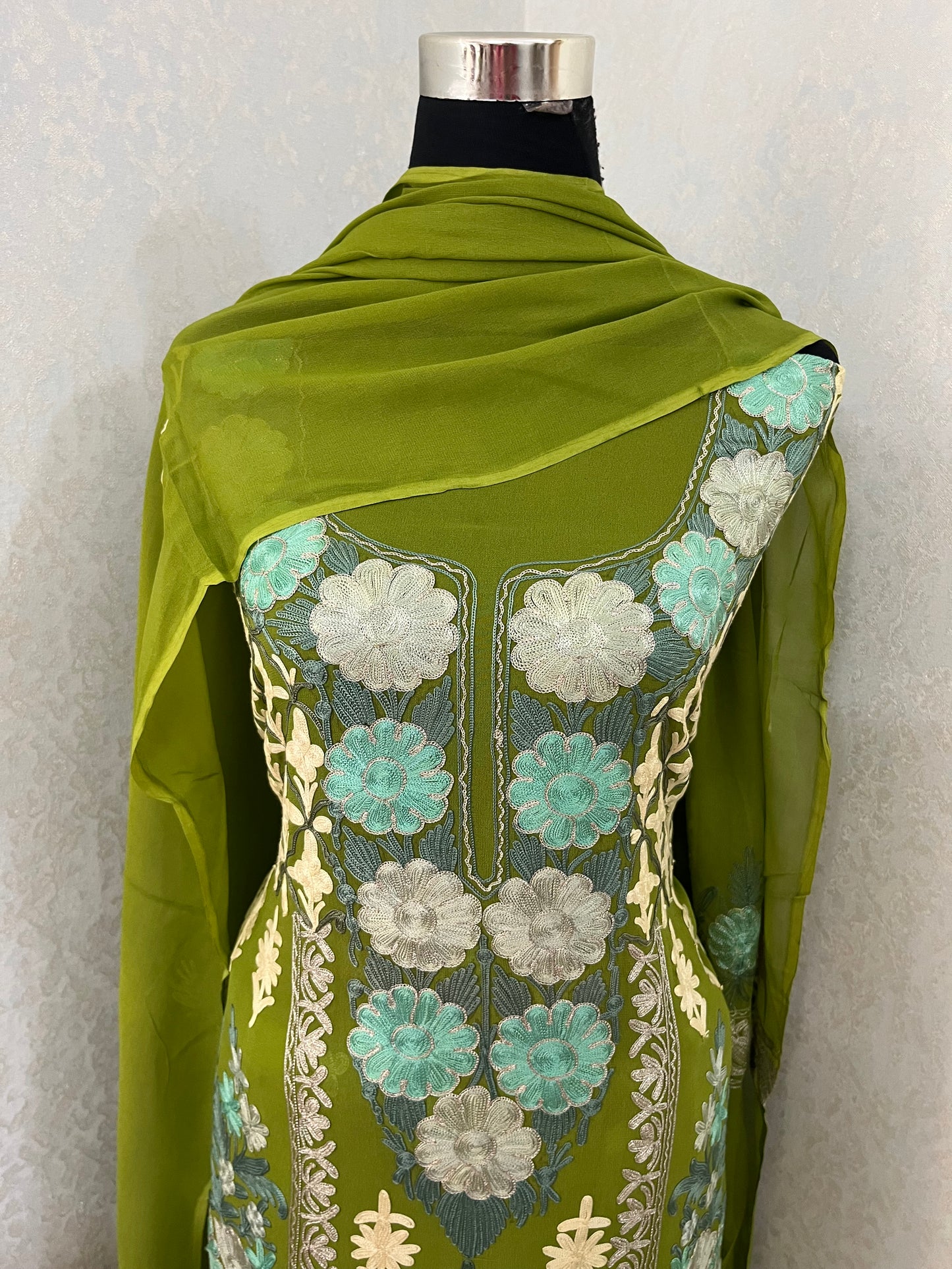 Henna Green Pure Georgette 3 Pc Heavy Kashmiri Suit
