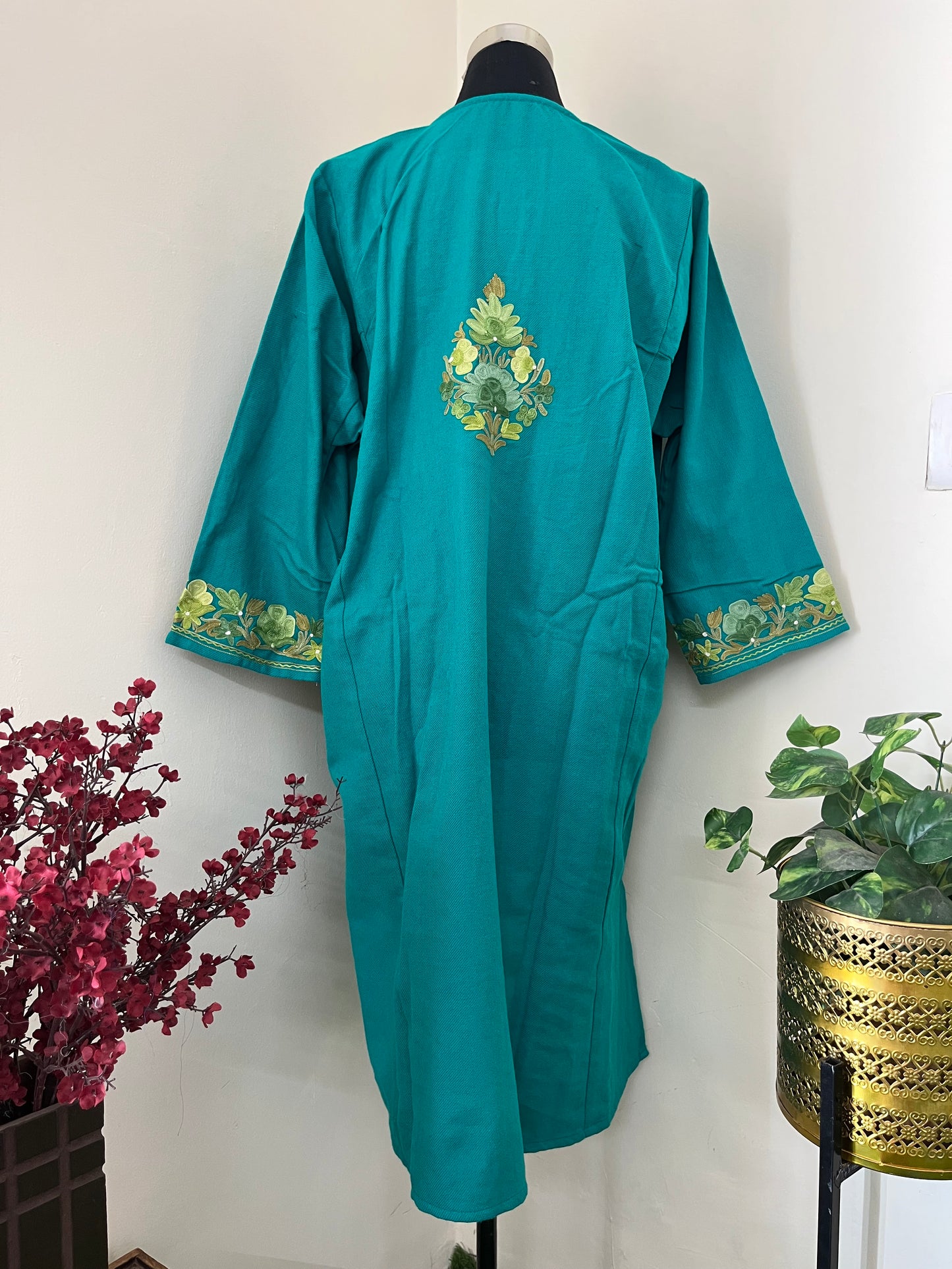 Green Aari Embroidered Wool Pheran