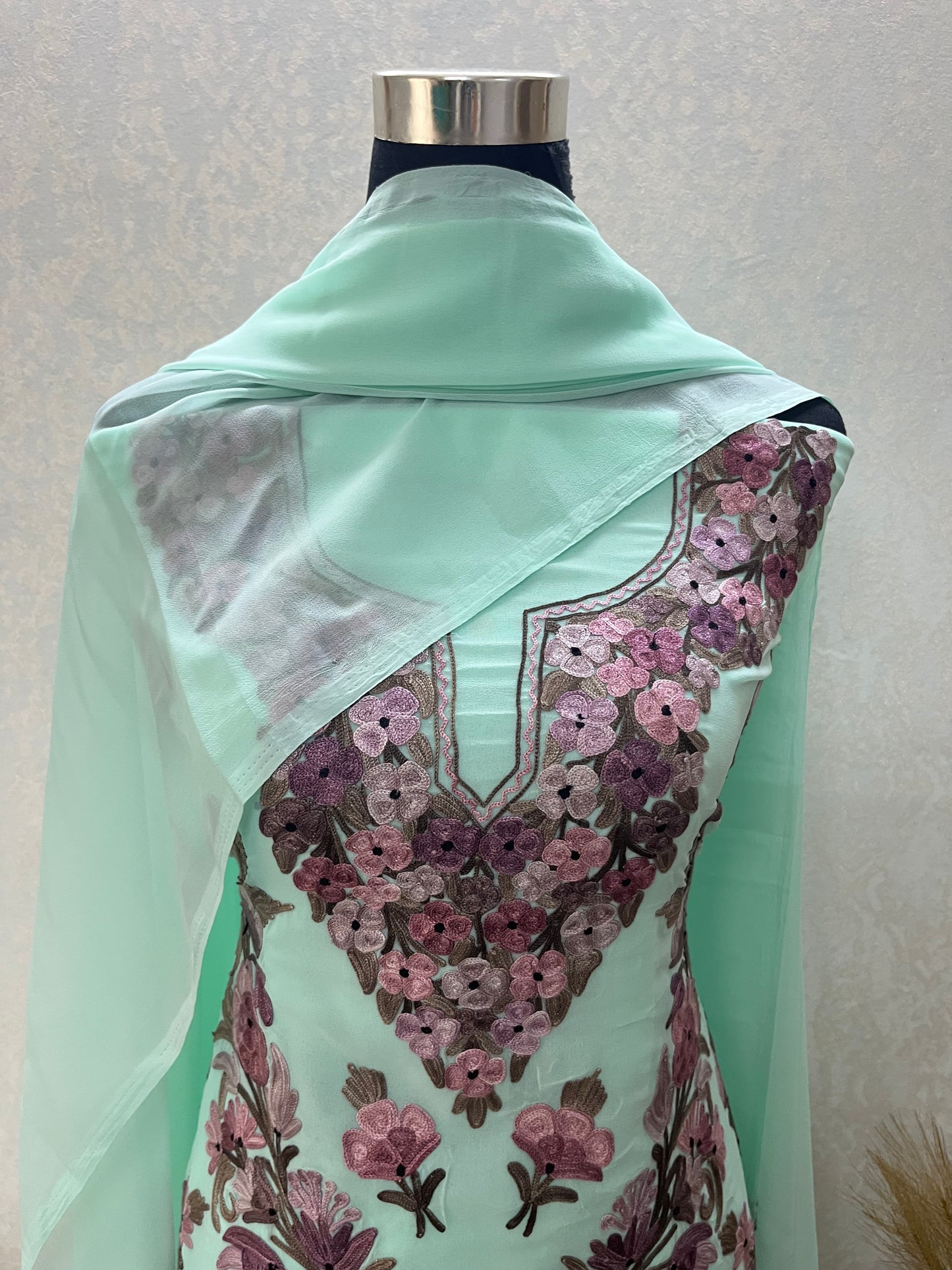 Green Georgette 3 Pc Kashmiri Suit