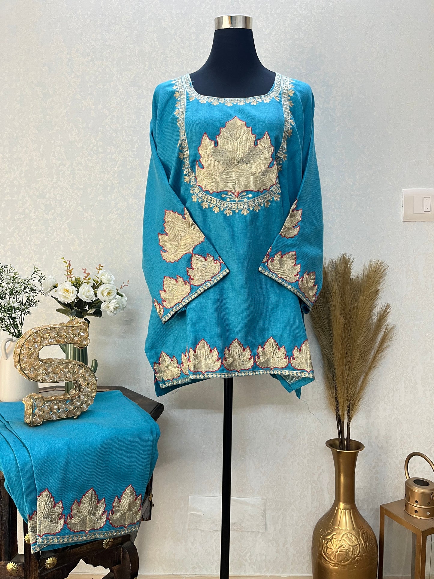 Firozi Woollen Kashmiri Co-Ord Set ( Size 44)