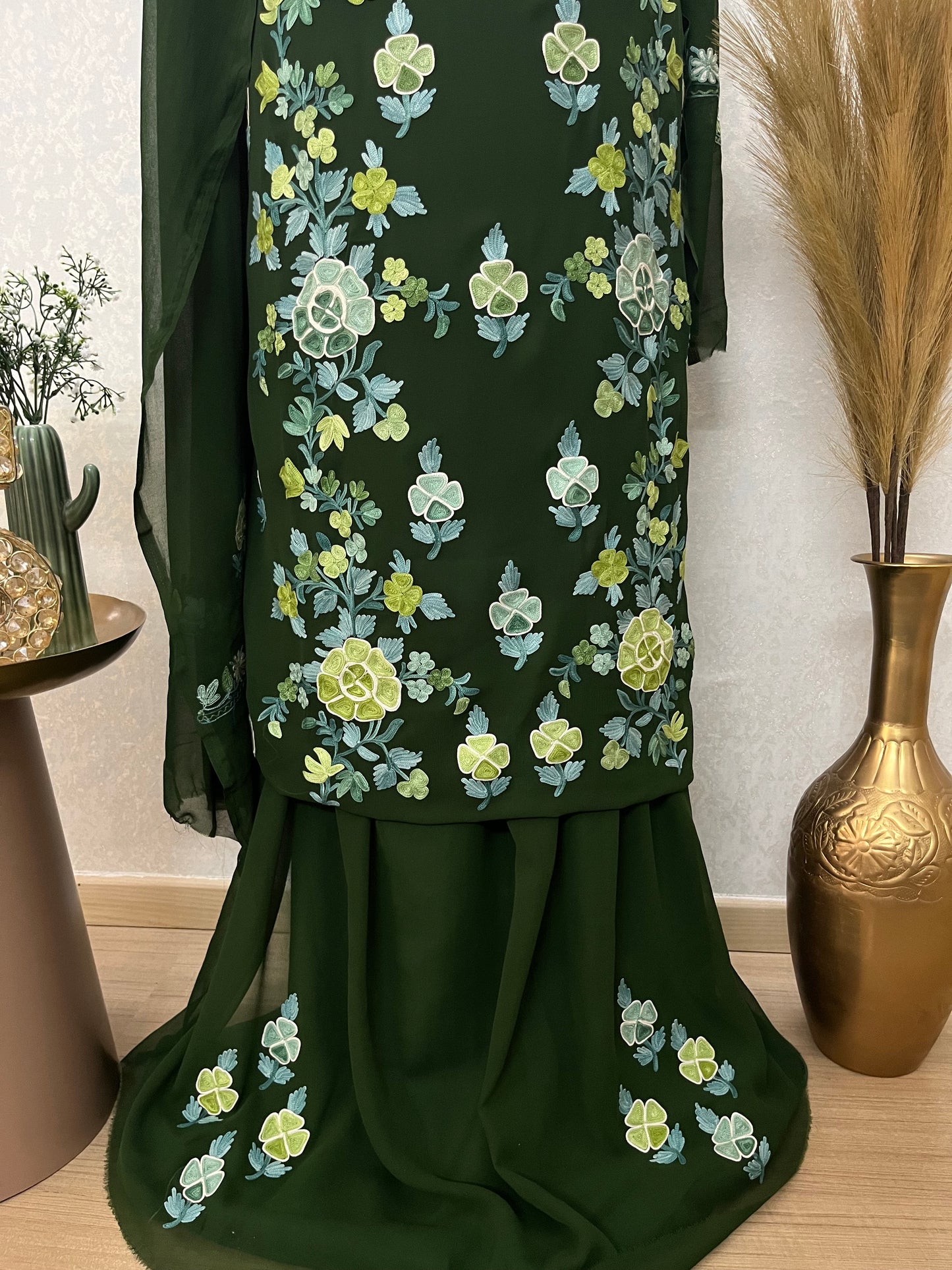 Green Georgette 3 Pc Kashmiri Suit