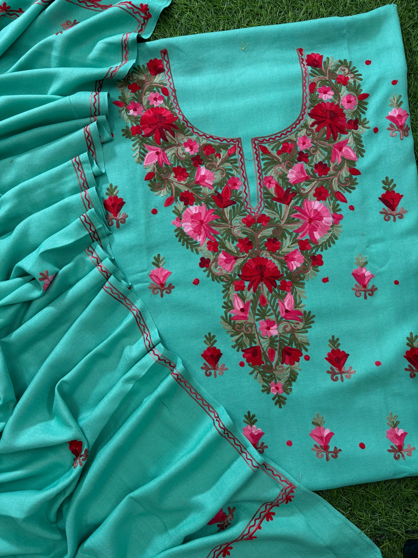 Sea Green Woollen Aari Embroidered 3pc suit