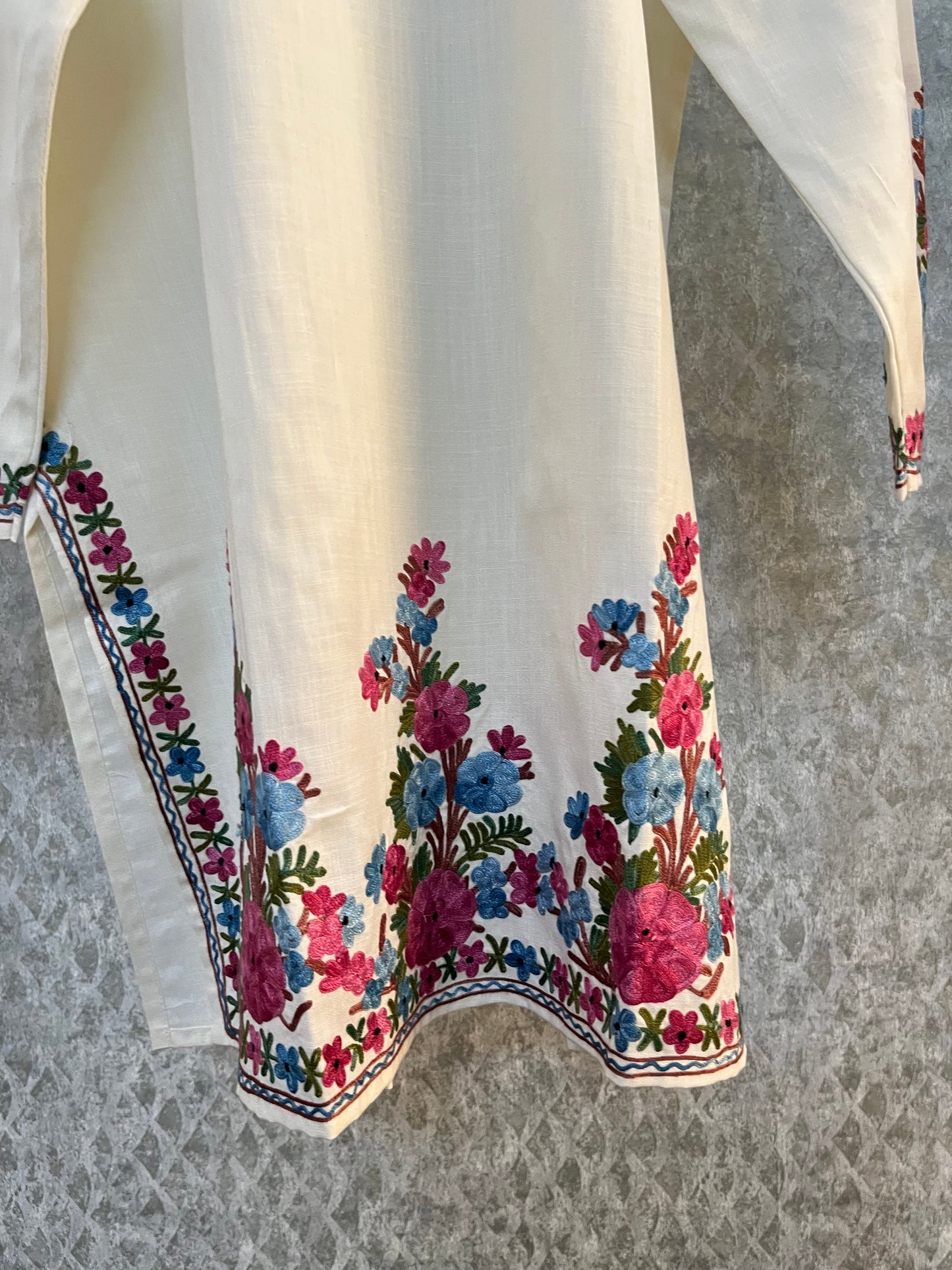 Off White Cotton Stitched Co-ord Set (40)