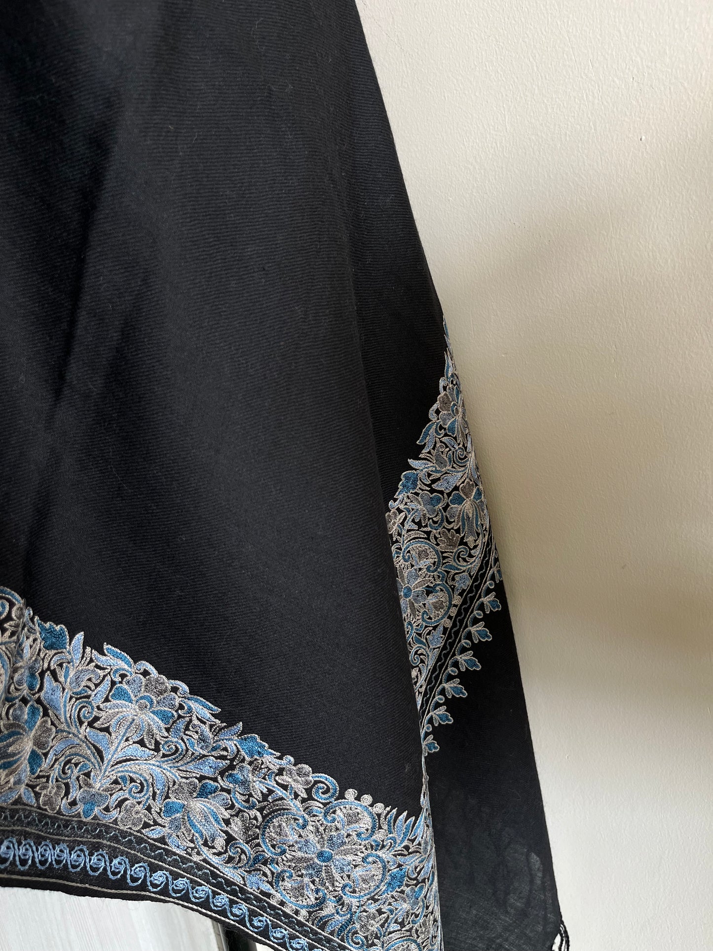 Black Silk Thread Border Embroidered Fine Semi Pashmina stole