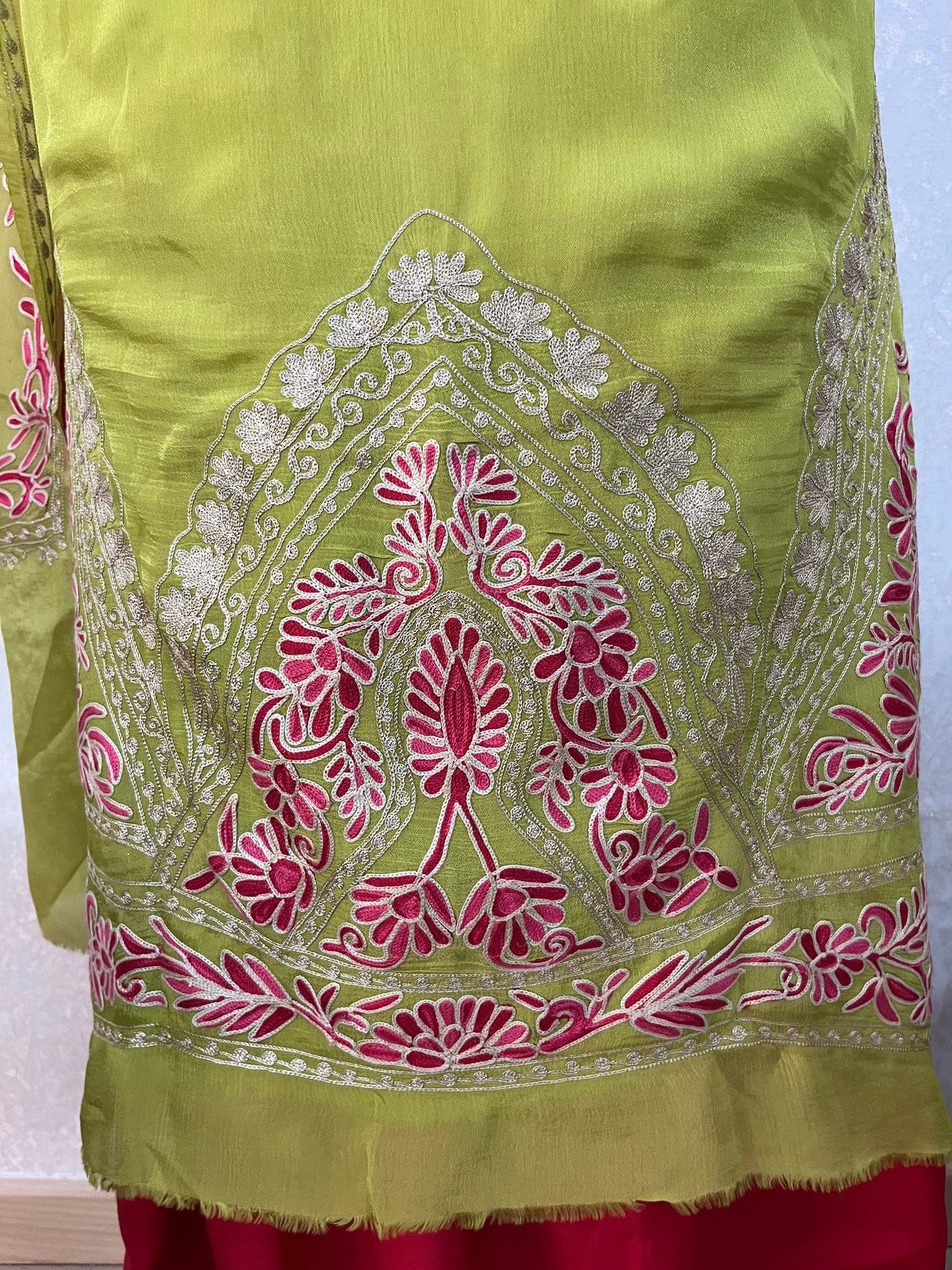 Pure Chinon 3 Pc Heavy Front Back Kashmiri Suit
