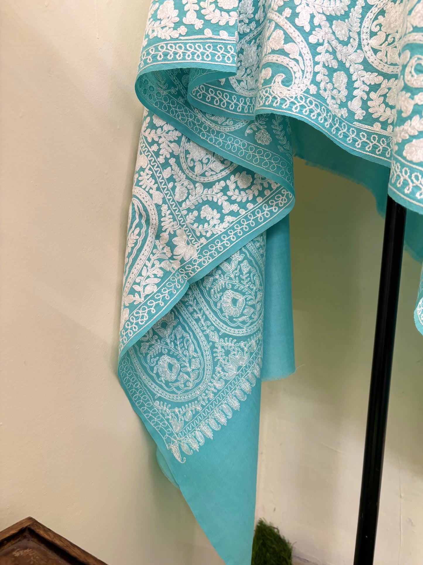 Aqua Blue Kashmiri Stole ( Semi Pashmina )