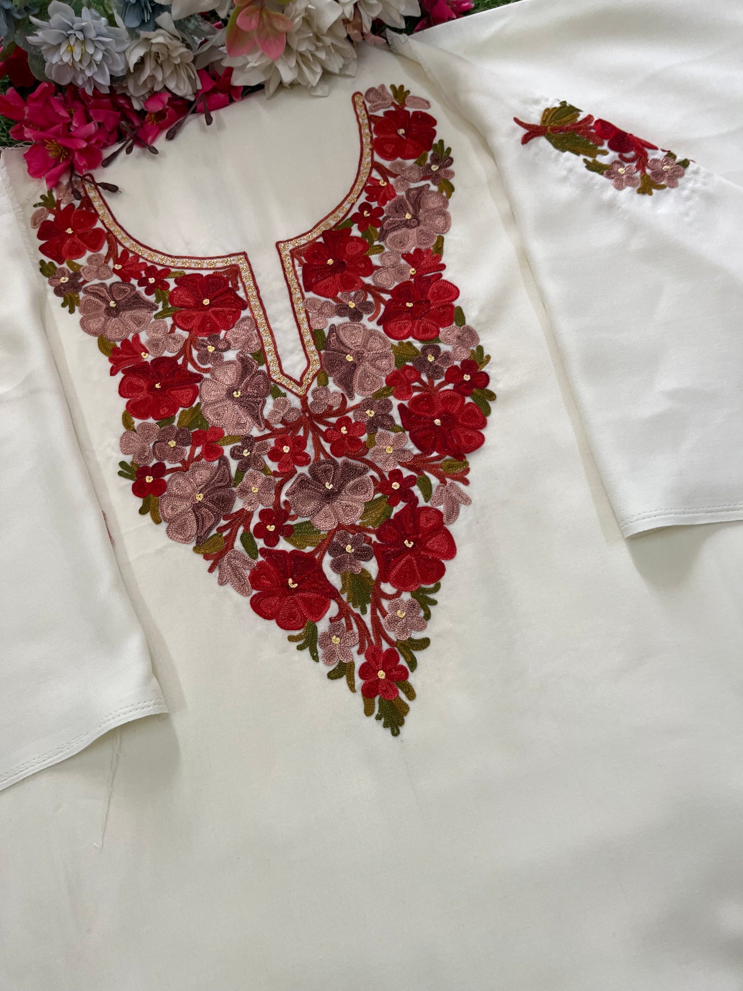 Off White Cotton Cord Set (Aari Embroidered)