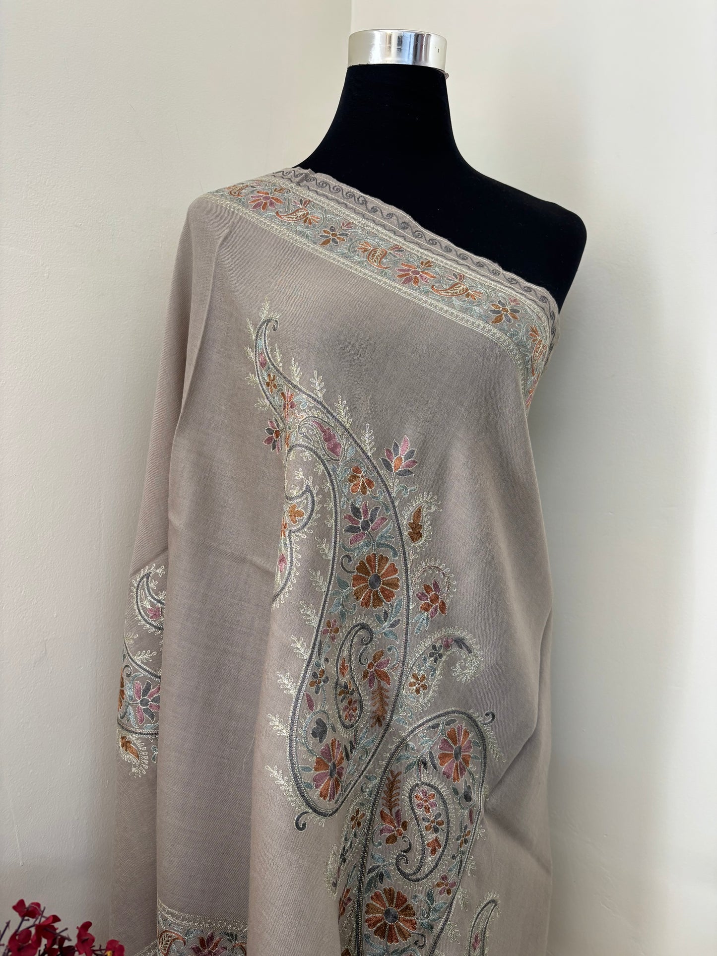 Faun Silk Thread Ambi Aangan Embroidered Fine Semi Pashmina stole