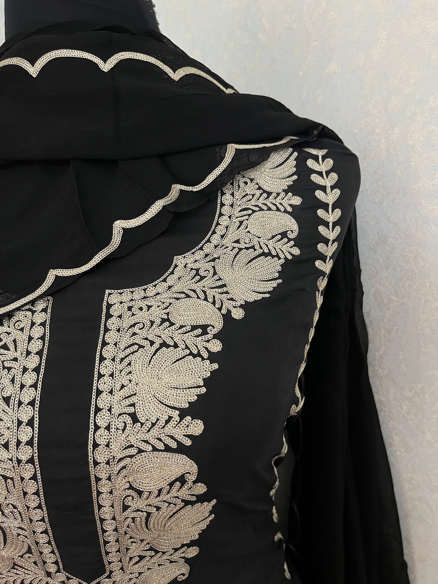 Black Sanam’ Silk Tilla Kashmiri Suit