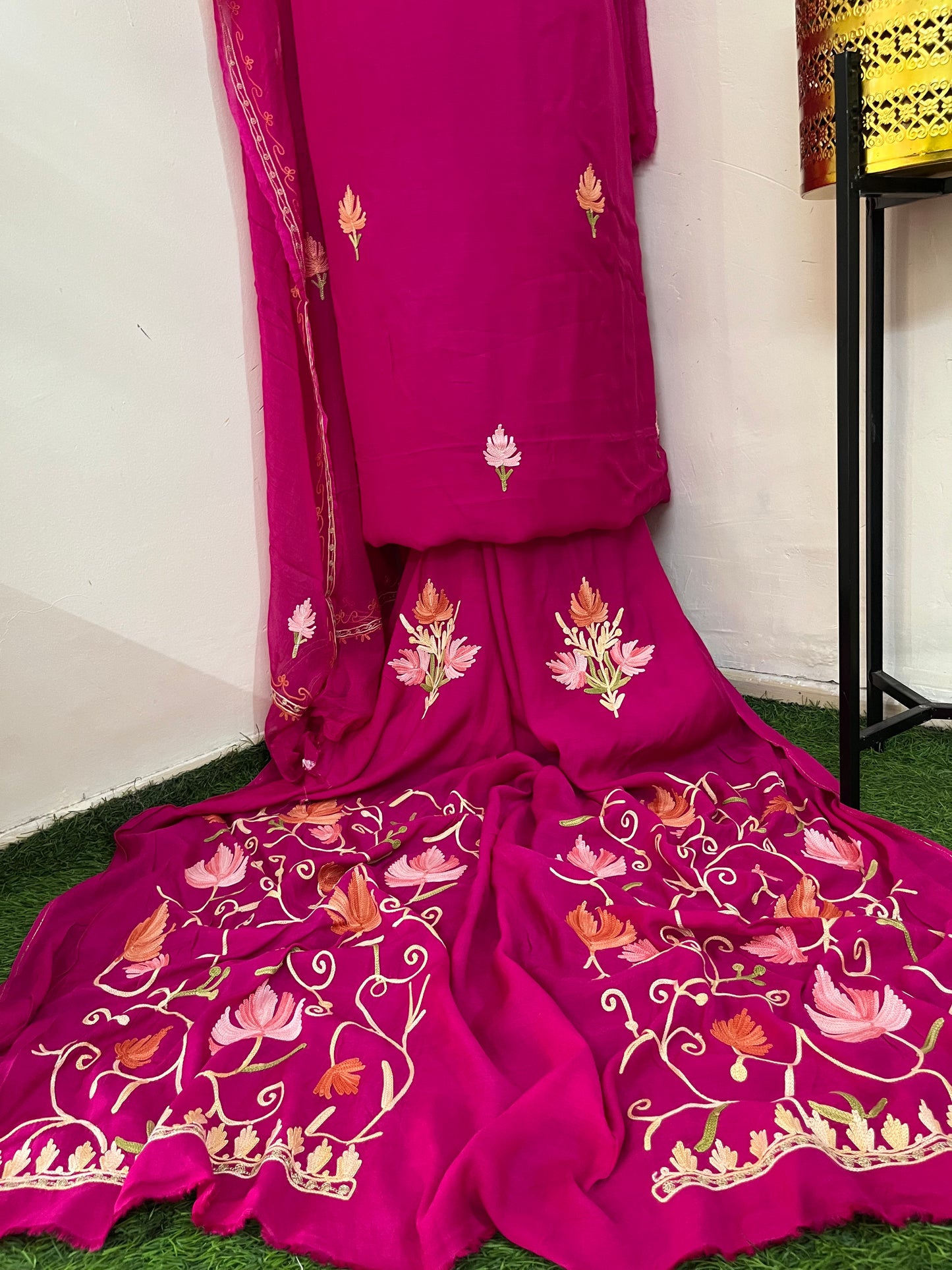 Hot Pink Muslin Cotton Jaal Sleeves Kashmiri 3pc Suit