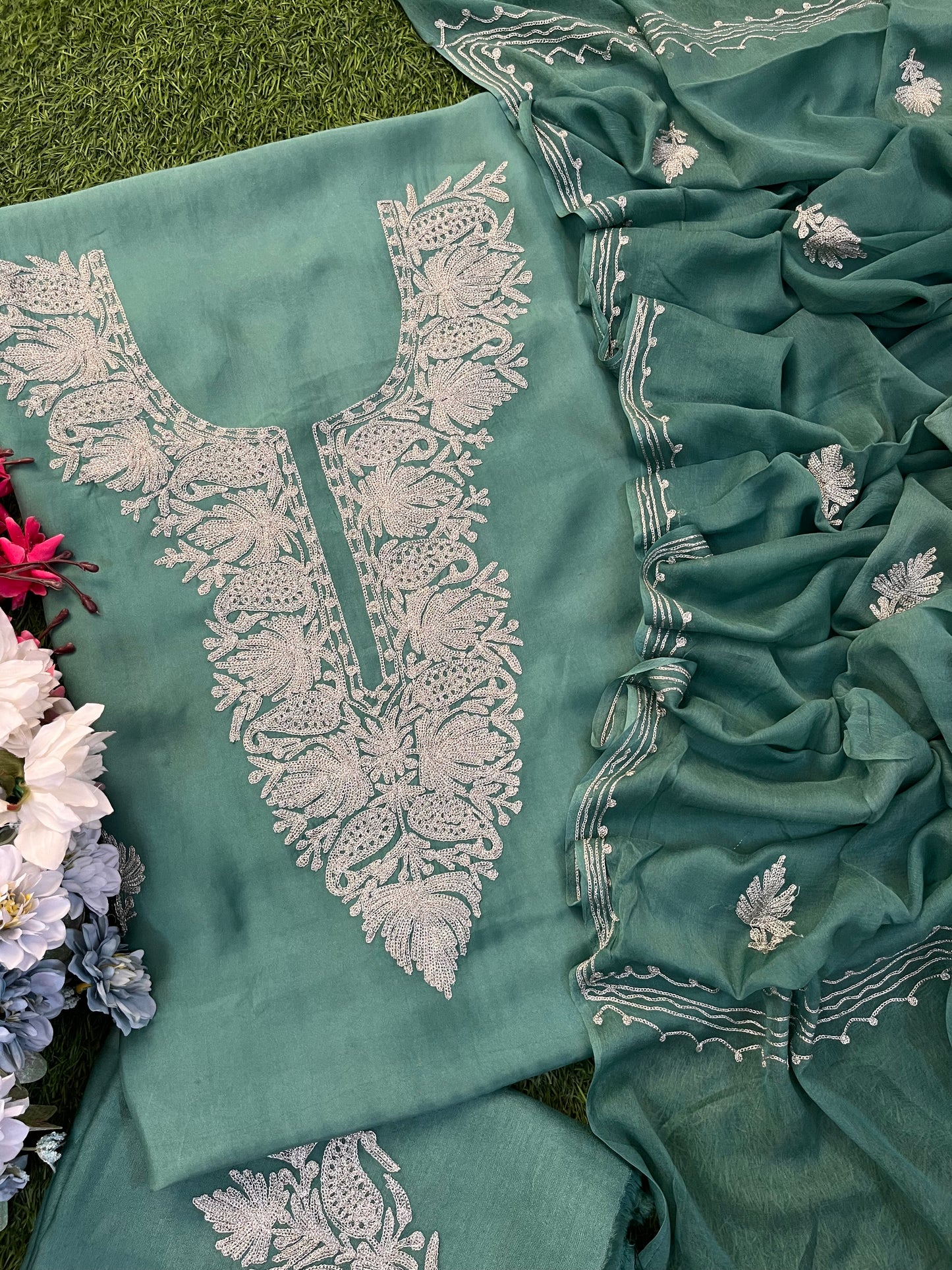 Pastel Green Silk Tilla Kashmiri Suit